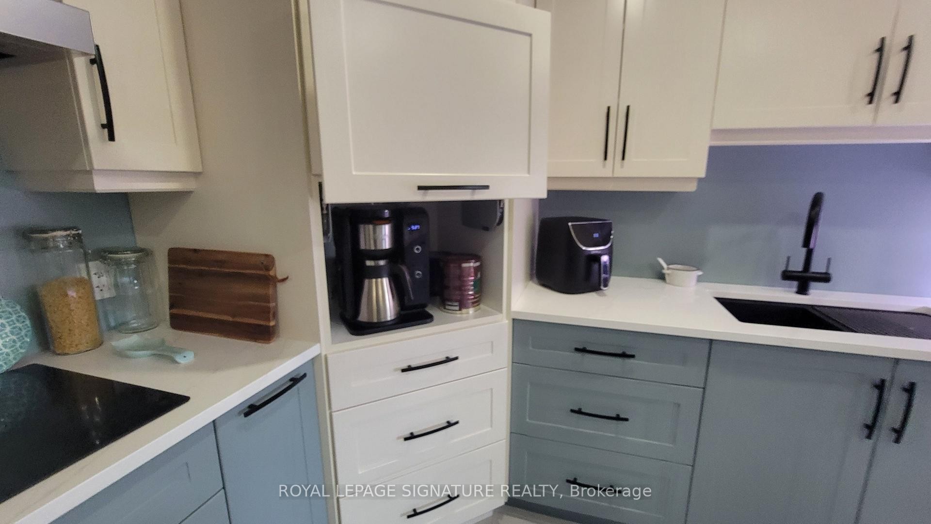 









500


Main

Street,
Powassan,




ON
P0H 1Z0

