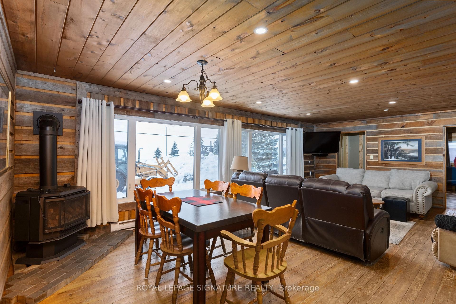 









11028


ON-17

N/A,
Algoma Remote Area,




ON
P0S 1A0

