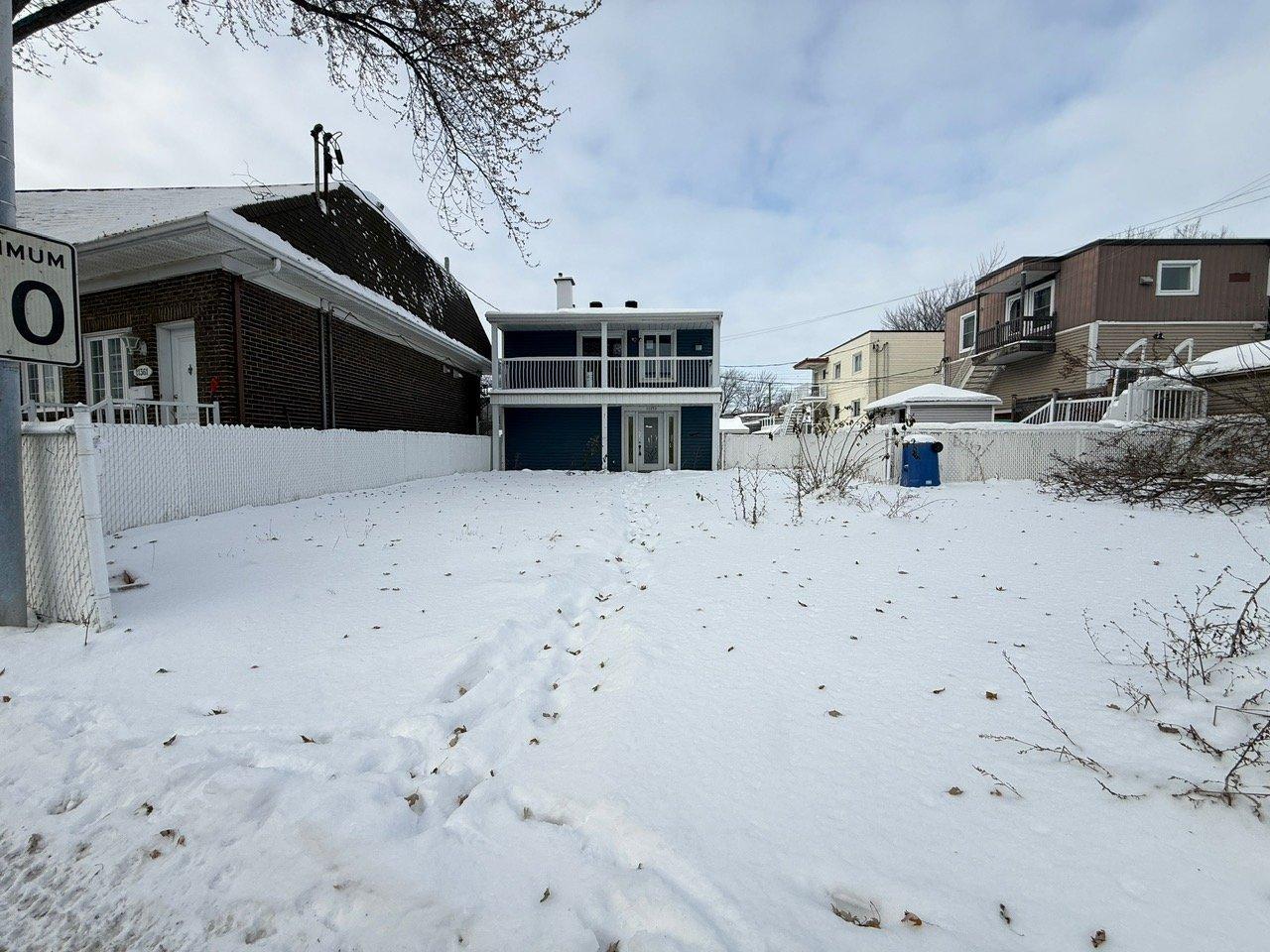 









11373


Rue Victoria

,
Montréal-Est,




QC
H1B2P1

