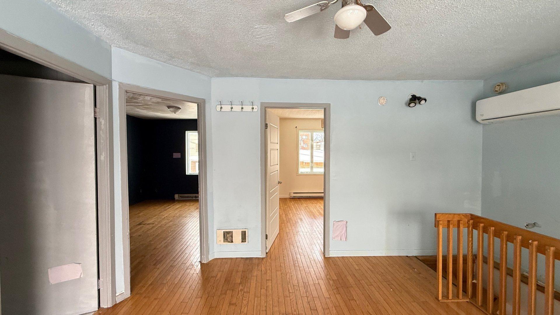 









11373


Rue Victoria

,
Montréal-Est,




QC
H1B2P1

