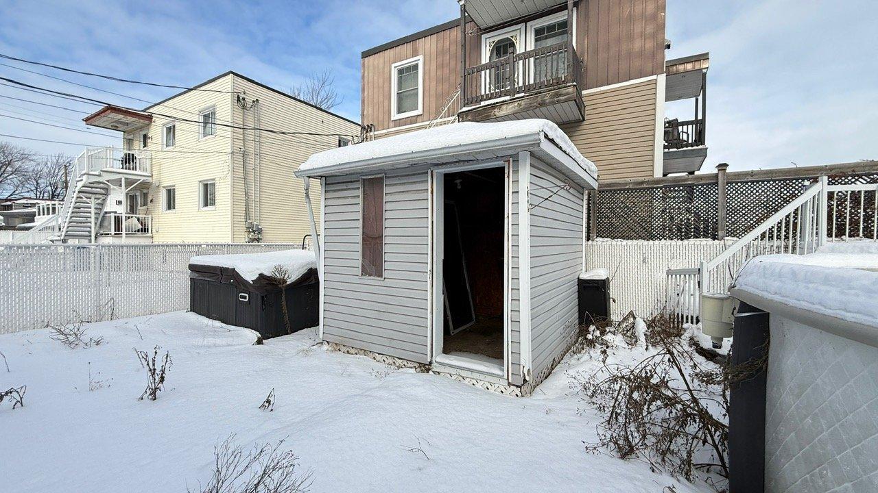 









11373


Rue Victoria

,
Montréal-Est,




QC
H1B2P1

