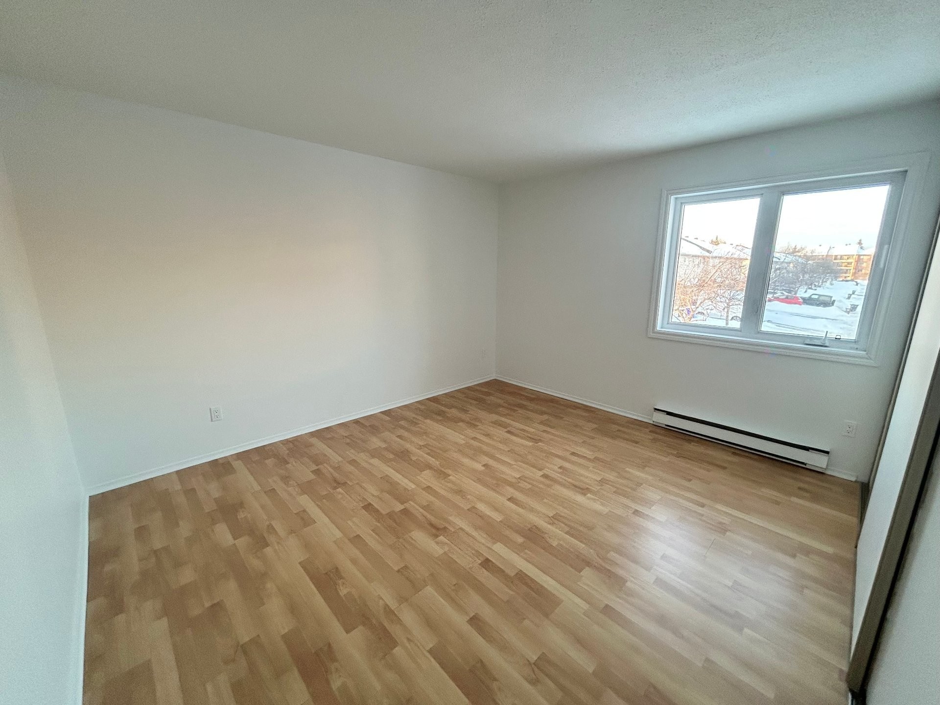 









22


Rue de Soulanges

,
Gatineau (Gatineau),




QC
J8T7E4

