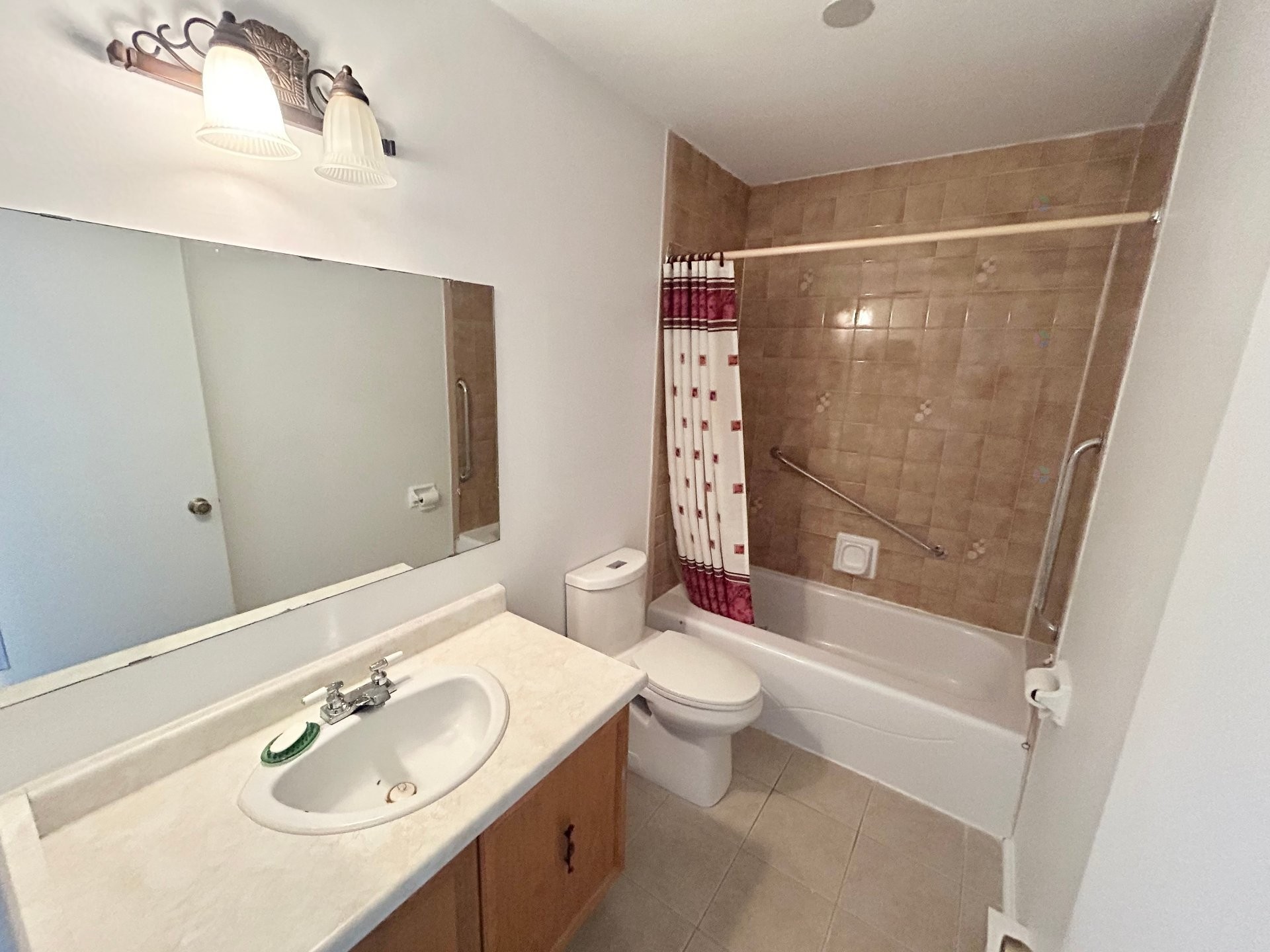 









22


Rue de Soulanges

,
Gatineau (Gatineau),




QC
J8T7E4

