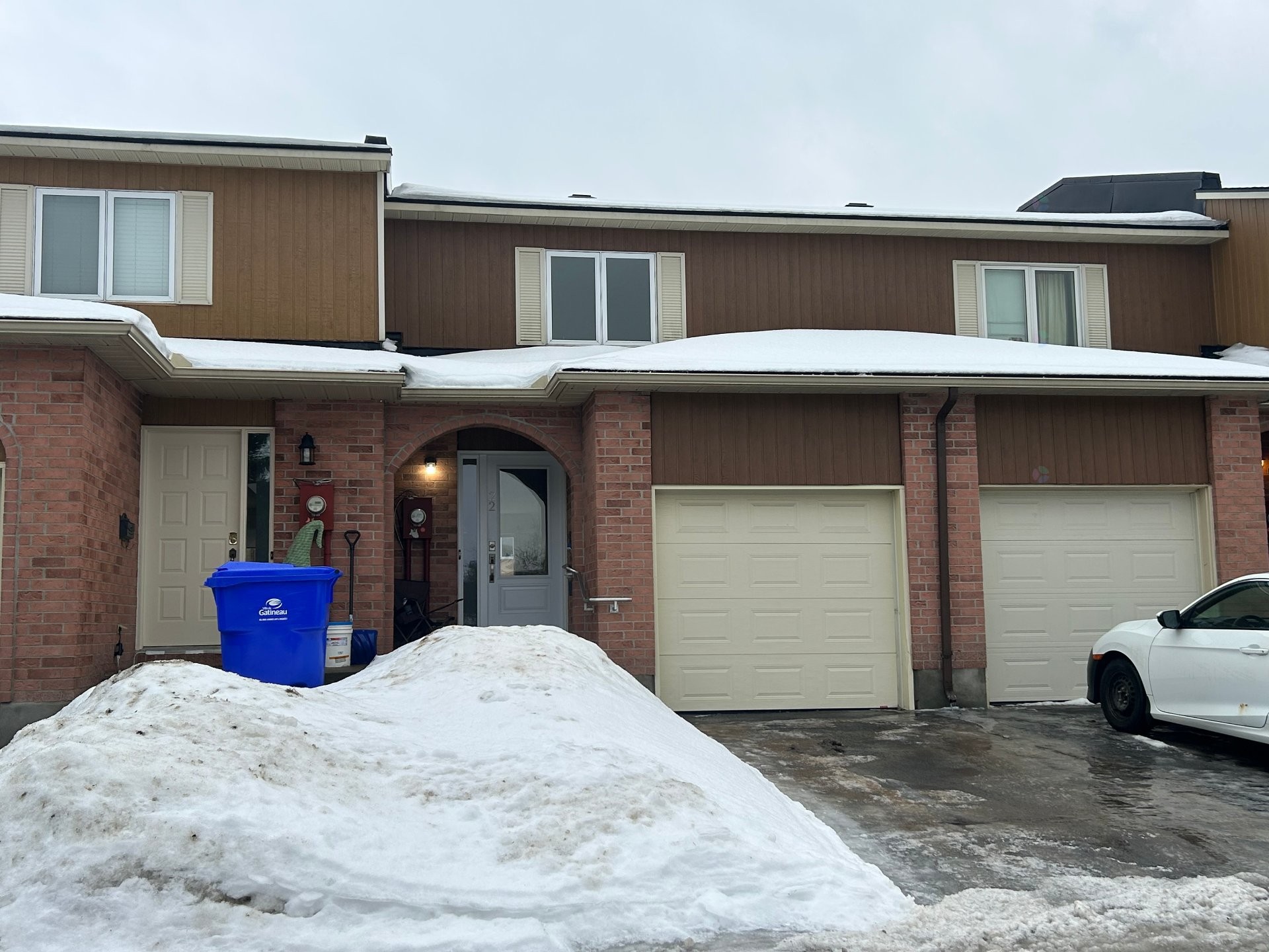 









22


Rue de Soulanges

,
Gatineau (Gatineau),




QC
J8T7E4

