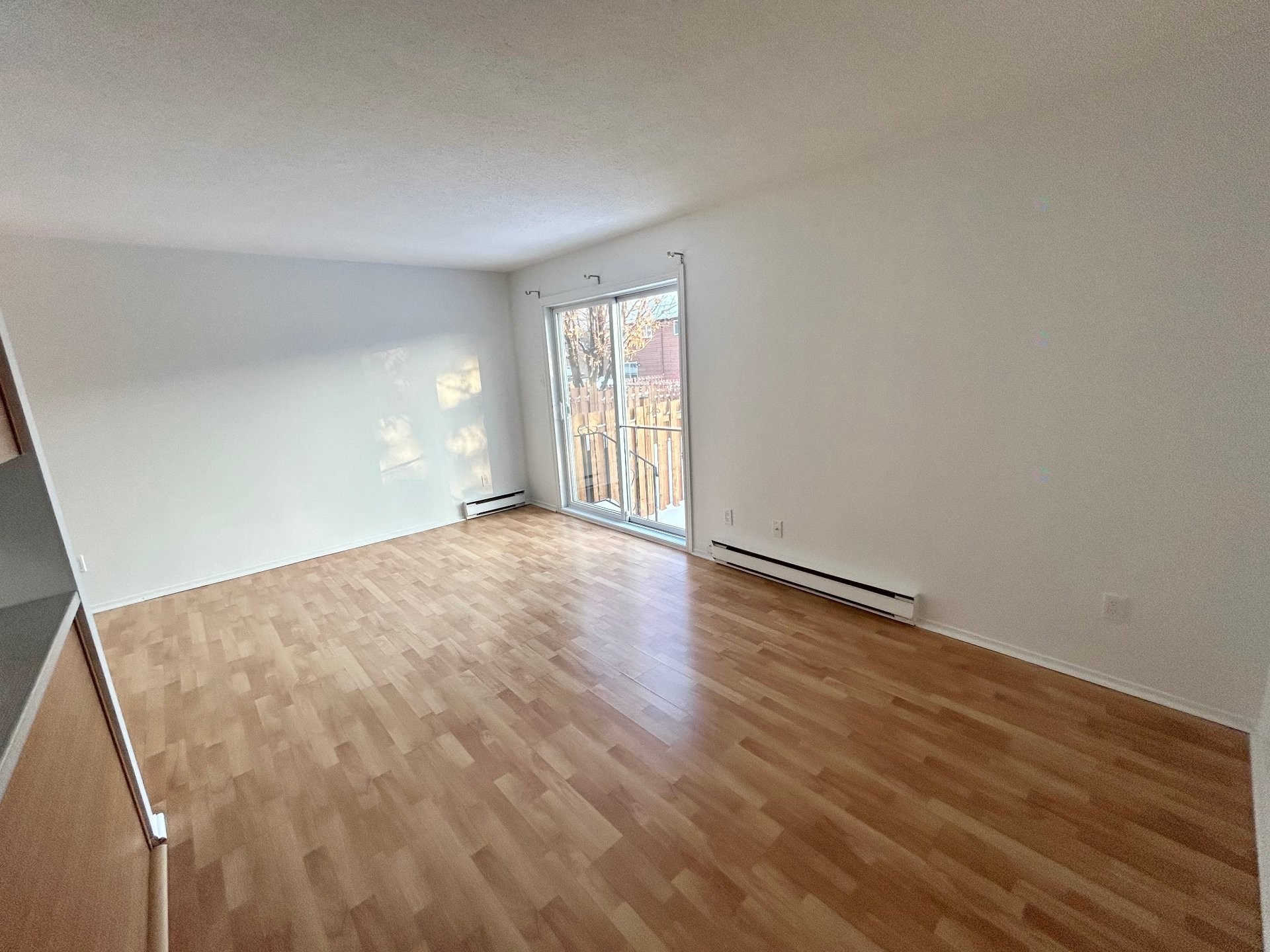 









22


Rue de Soulanges

,
Gatineau (Gatineau),




QC
J8T7E4

