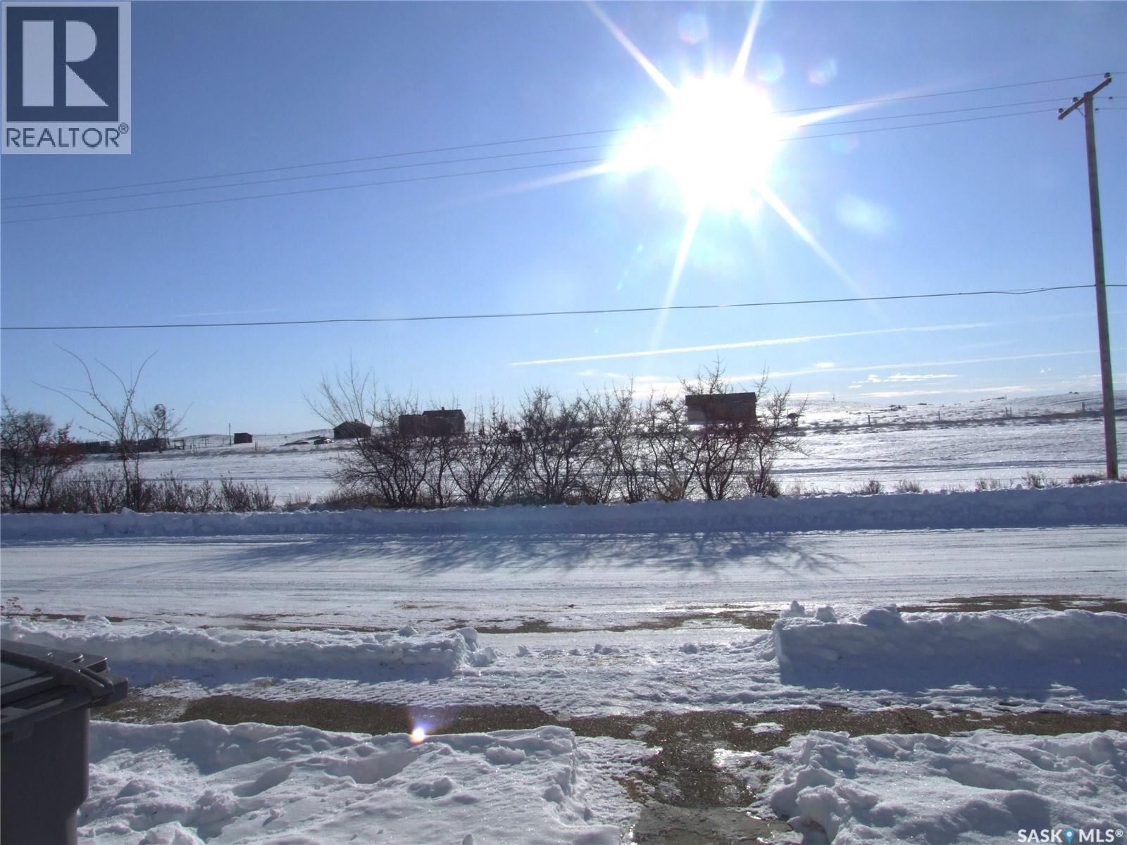 












113 Railway AVENUE

,
Richmound,




Saskatchewan
S0N2E0

