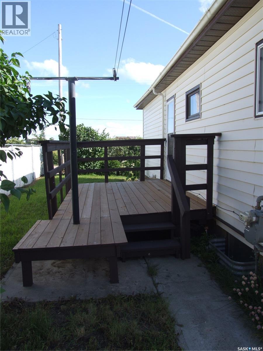 












113 Railway AVENUE

,
Richmound,




Saskatchewan
S0N2E0

