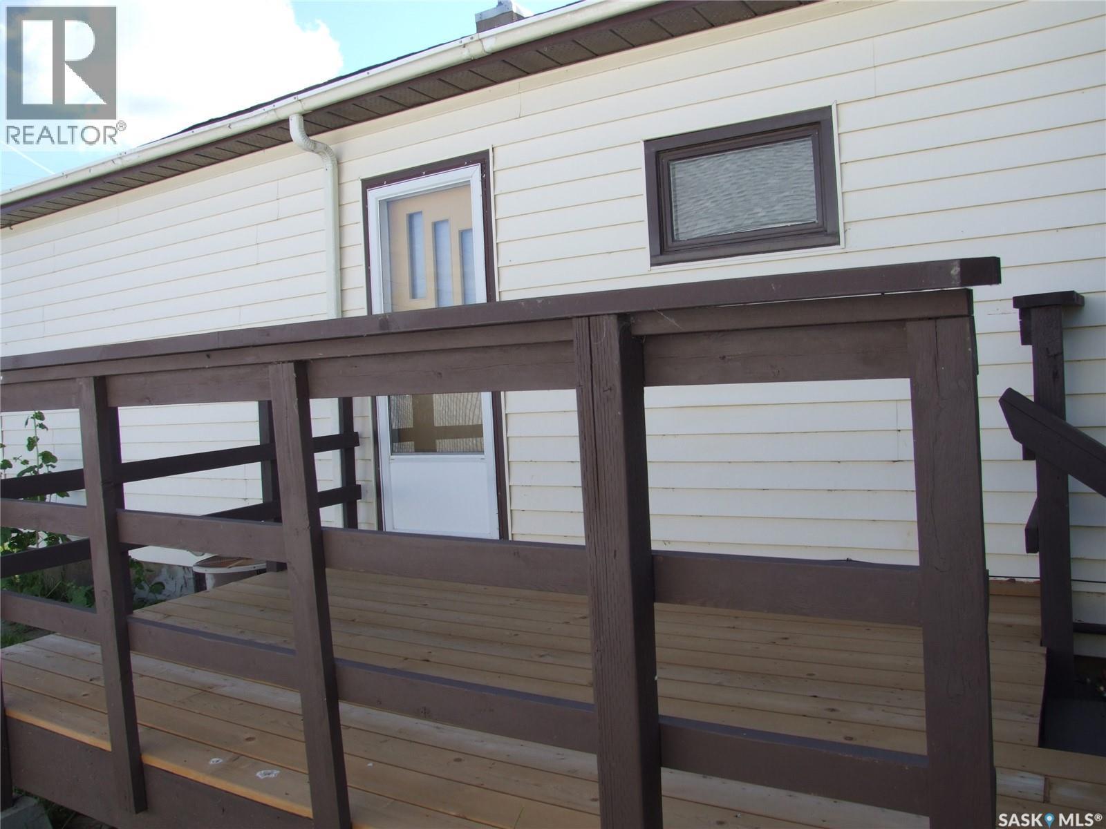 












113 Railway AVENUE

,
Richmound,




Saskatchewan
S0N2E0

