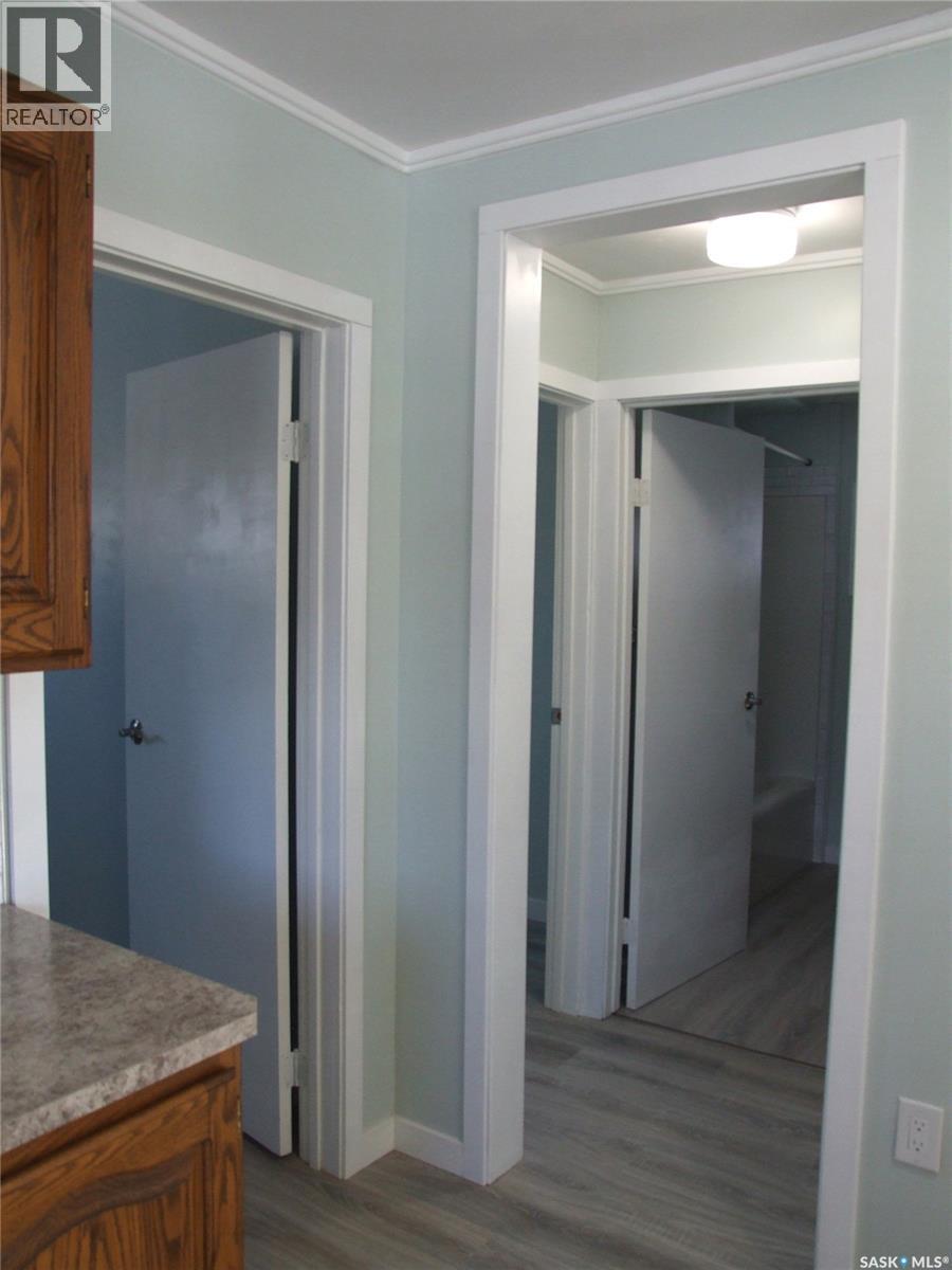 












113 Railway AVENUE

,
Richmound,




Saskatchewan
S0N2E0

