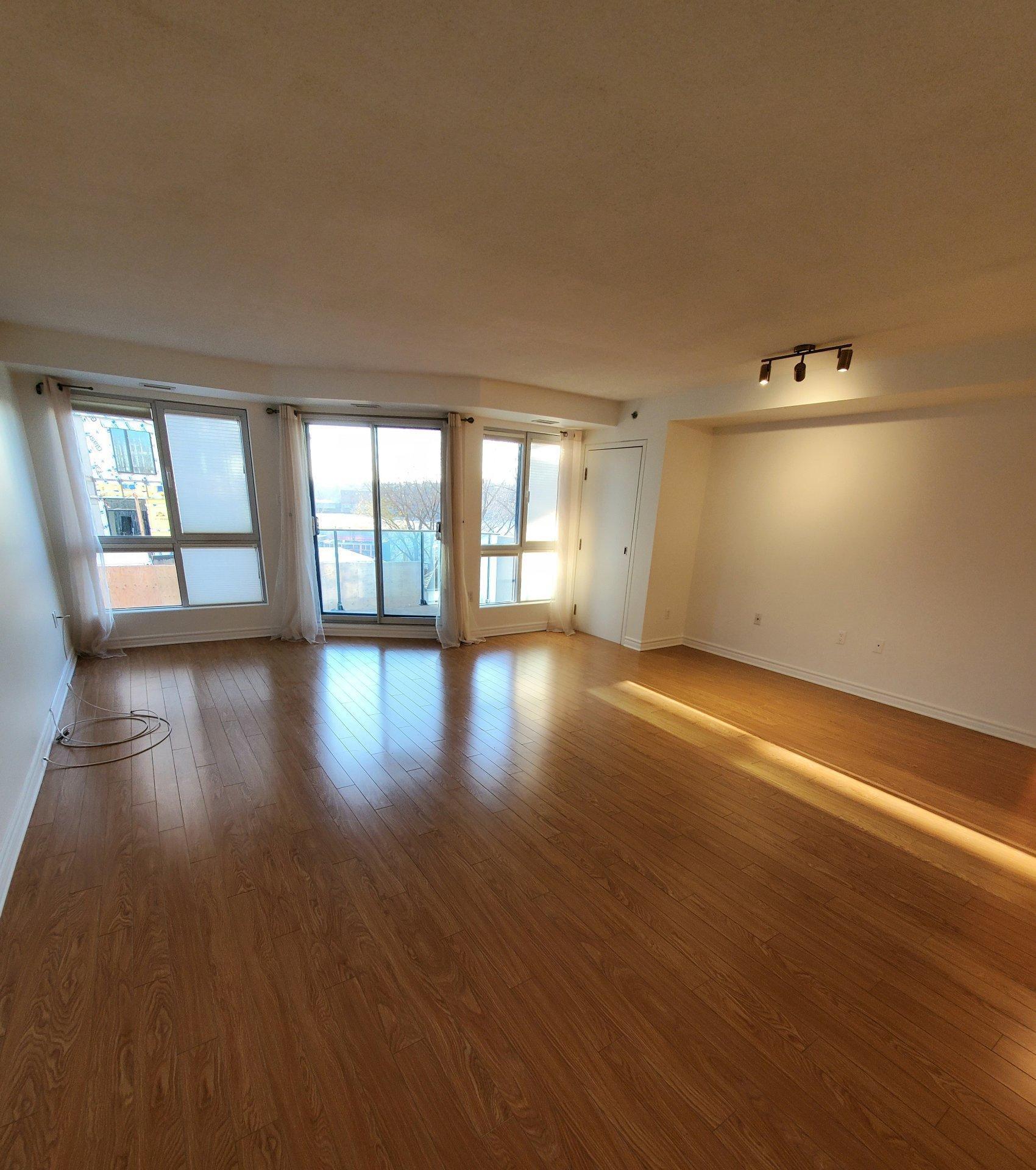 









3581


Boul. Gouin E.

, 207,
Montréal (Montréal-Nord),




QC
H1H0A1

