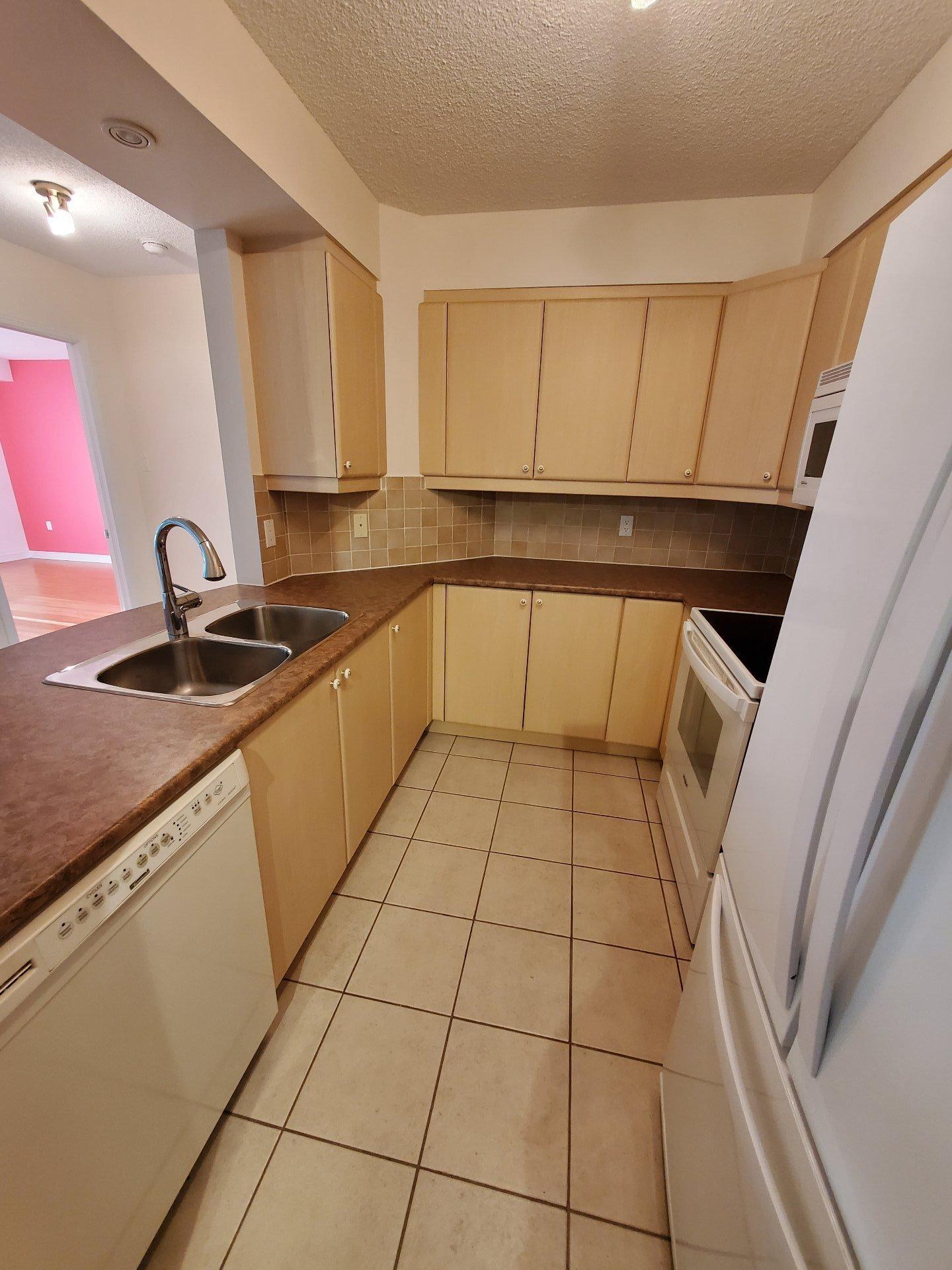 









3581


Boul. Gouin E.

, 207,
Montréal (Montréal-Nord),




QC
H1H0A1

