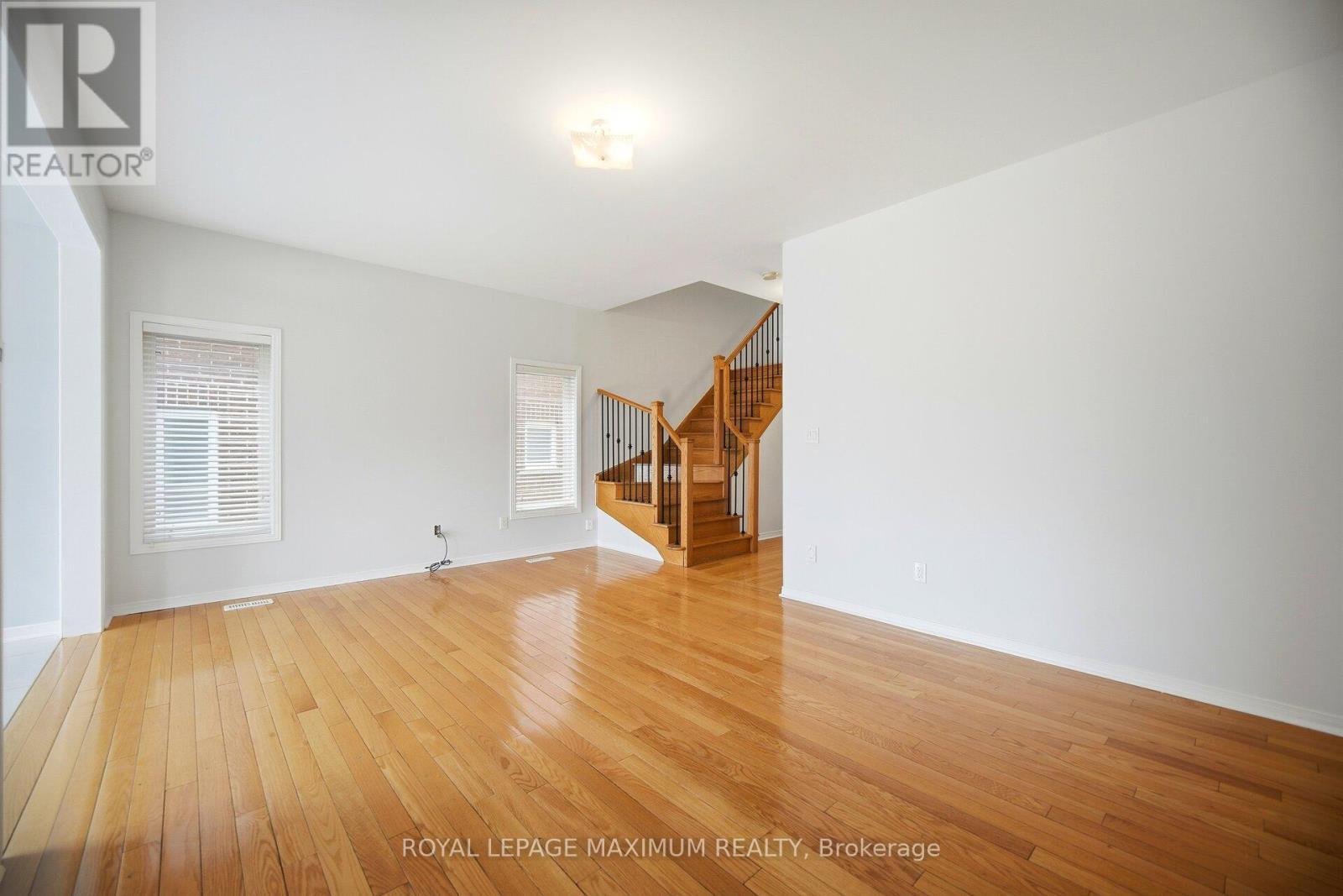 












162 GENTILE CIRCLE

,
Vaughan,




Ontario
L4H1G4

