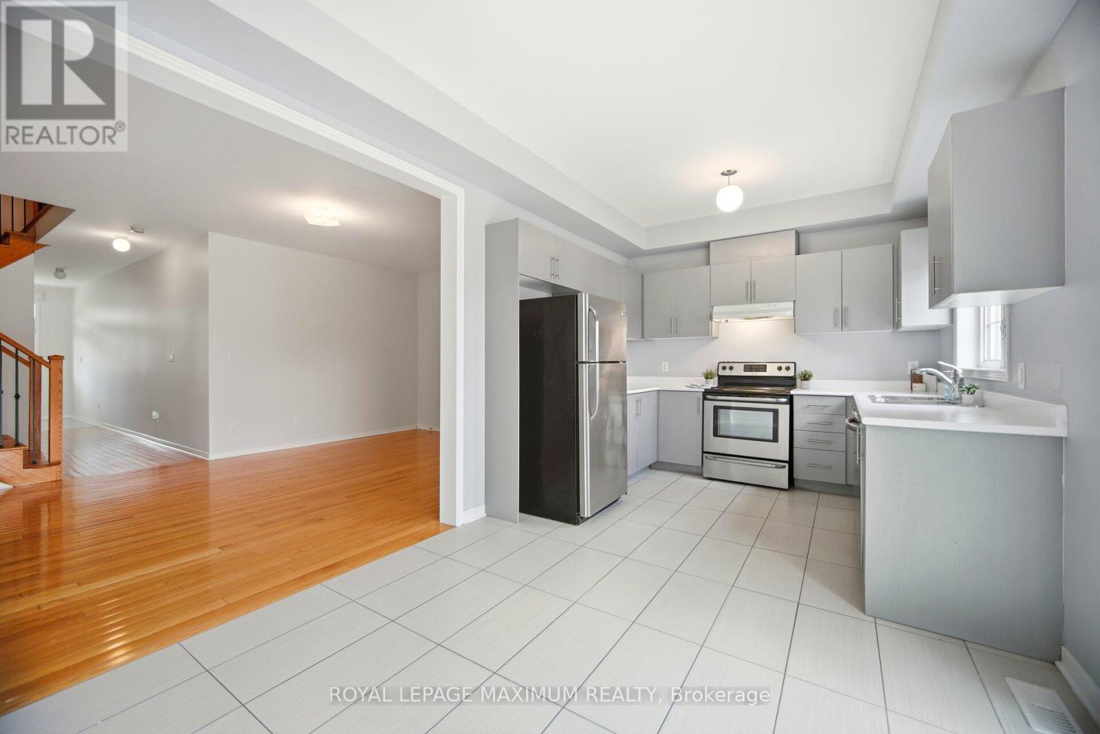 












162 GENTILE CIRCLE

,
Vaughan,




Ontario
L4H1G4

