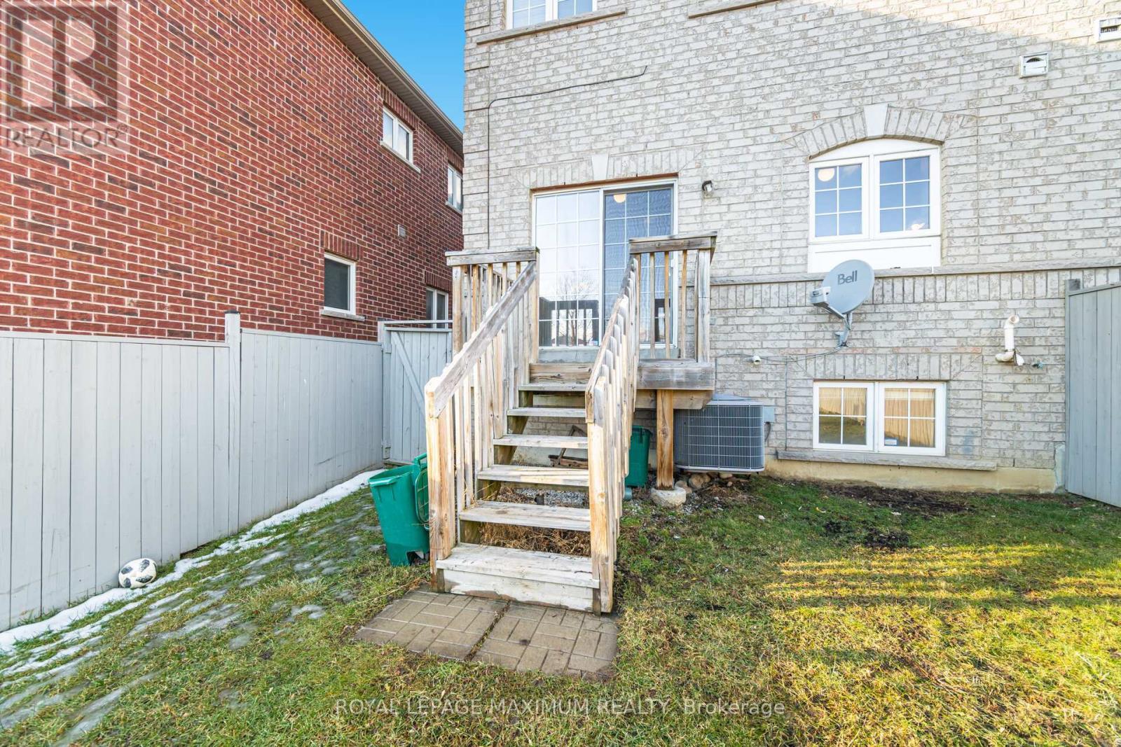 












162 GENTILE CIRCLE

,
Vaughan,




Ontario
L4H1G4

