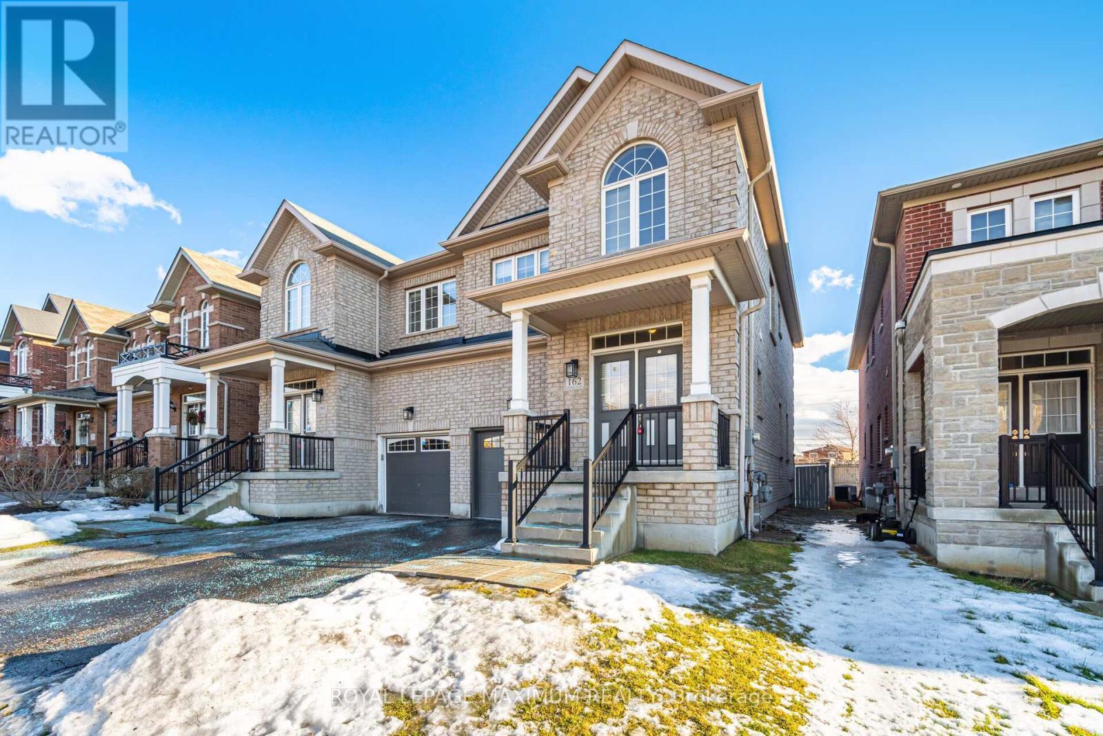 












162 GENTILE CIRCLE

,
Vaughan,




Ontario
L4H1G4

