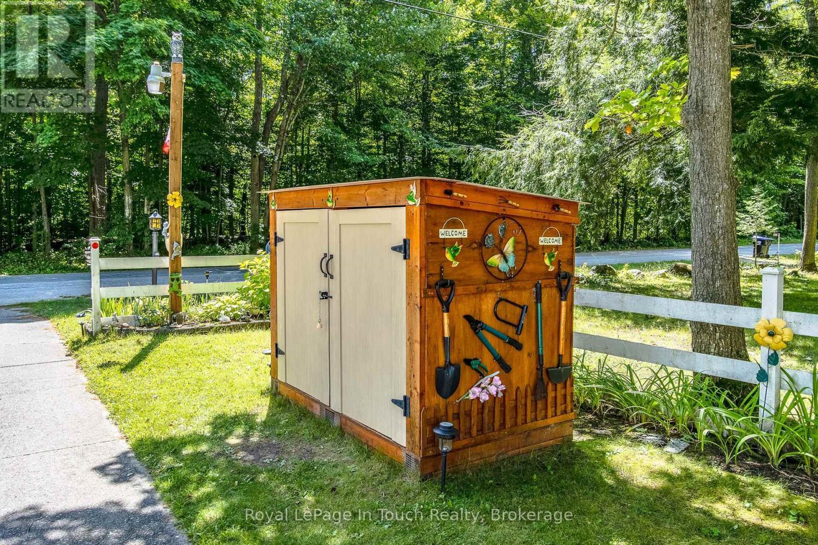 












682 CONCESSION 15 ROAD W

,
Tiny,




Ontario
L9M0H7

