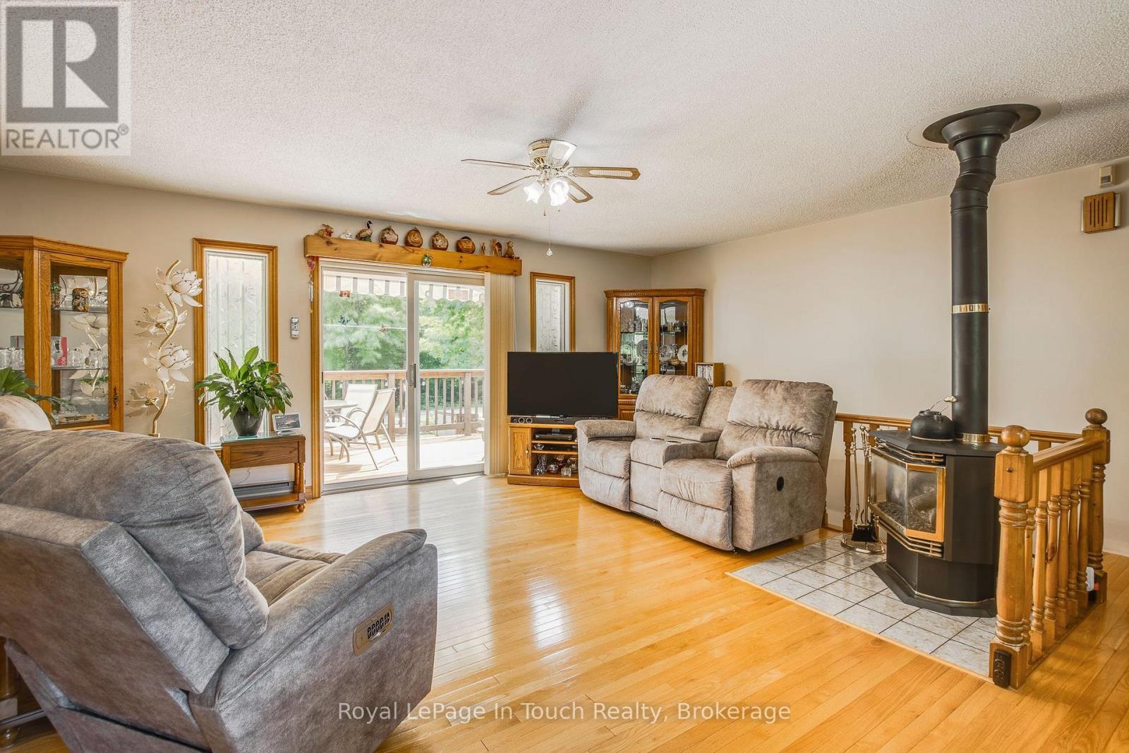 












682 CONCESSION 15 ROAD W

,
Tiny,




Ontario
L9M0H7

