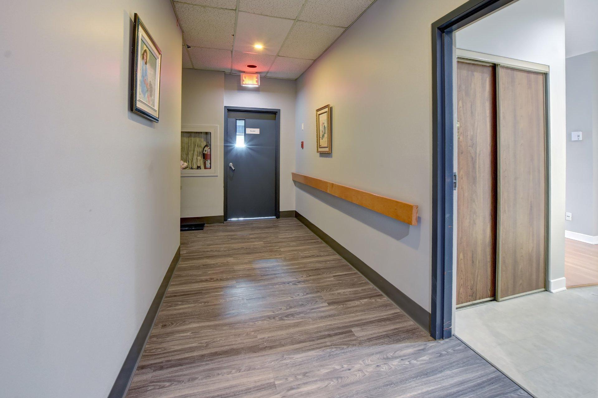 









305


Rue Laviolette

, 104,
Saint-Jérôme,




QC
J7Y4H7

