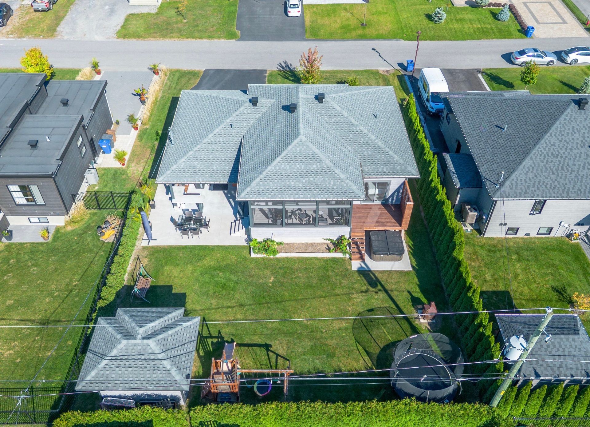 









251


Rue des Voiliers

,
Saint-Zotique,




QC
J0P1Z0

