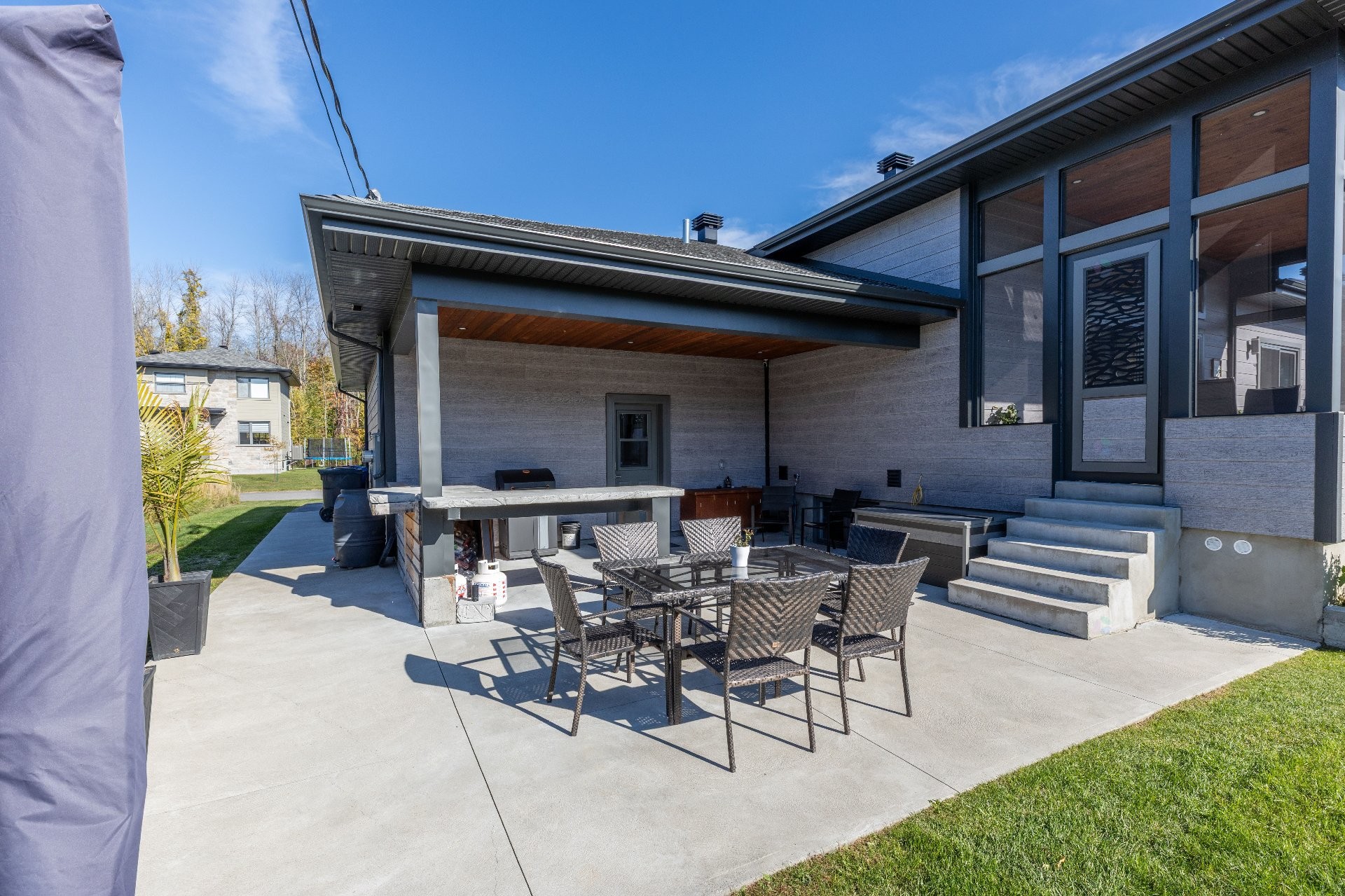 









251


Rue des Voiliers

,
Saint-Zotique,




QC
J0P1Z0

