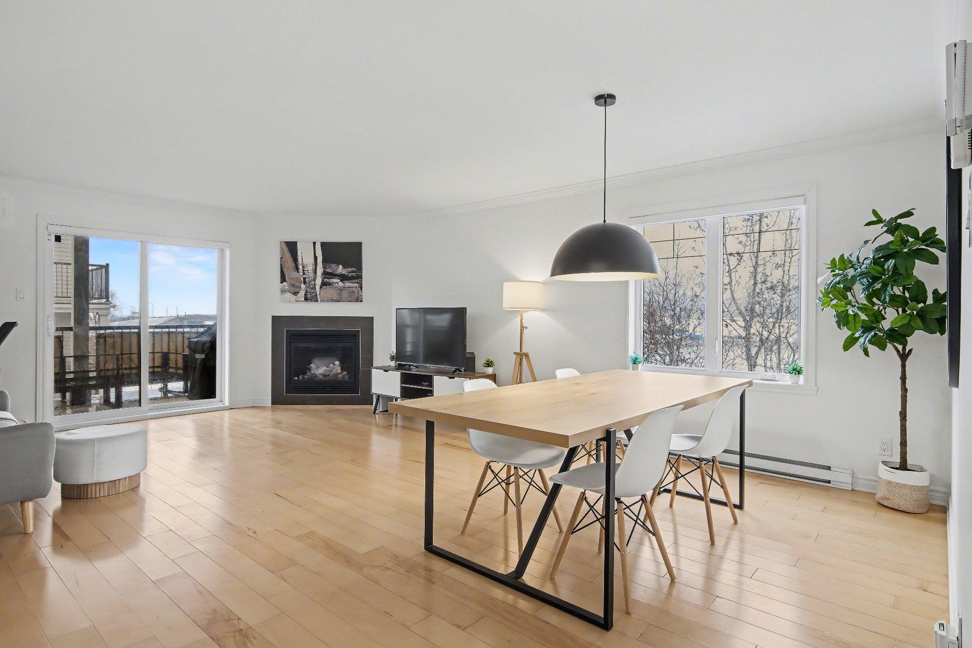 









190


Rue du Sanctuaire

, 5,
Sainte-Julie,




QC
J3E0B3

