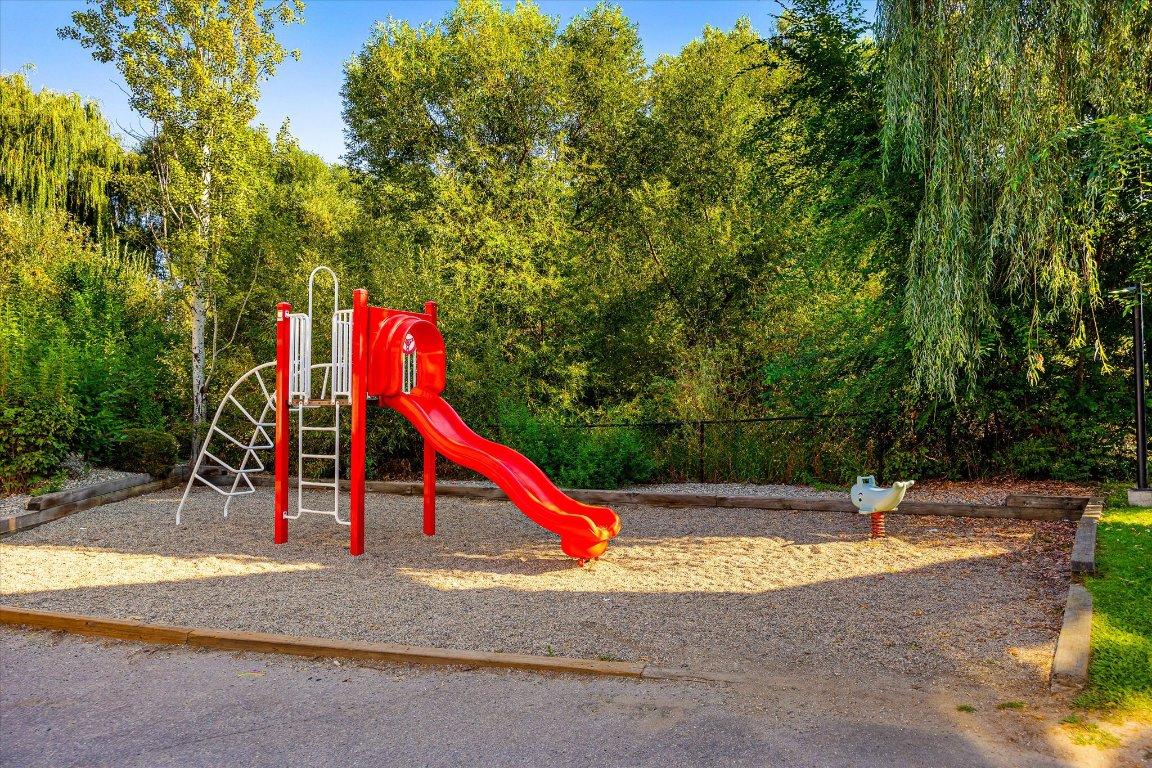 









1355


Findlay

Road, 104,
Kelowna,




BC
V1X 8B8

