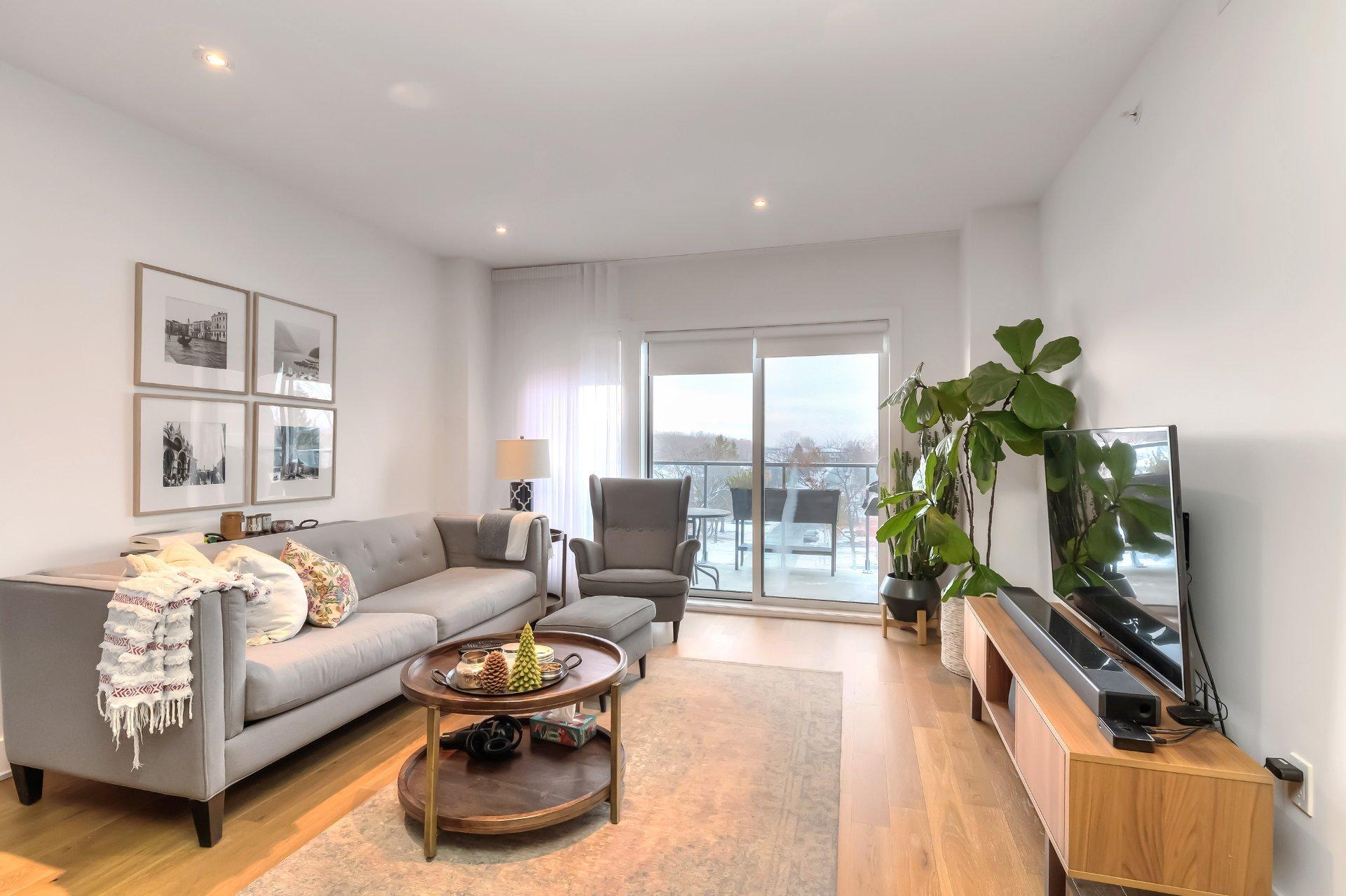 









365


Boul. Brunswick

, 511,
Pointe-Claire,




QC
H9R0H3

