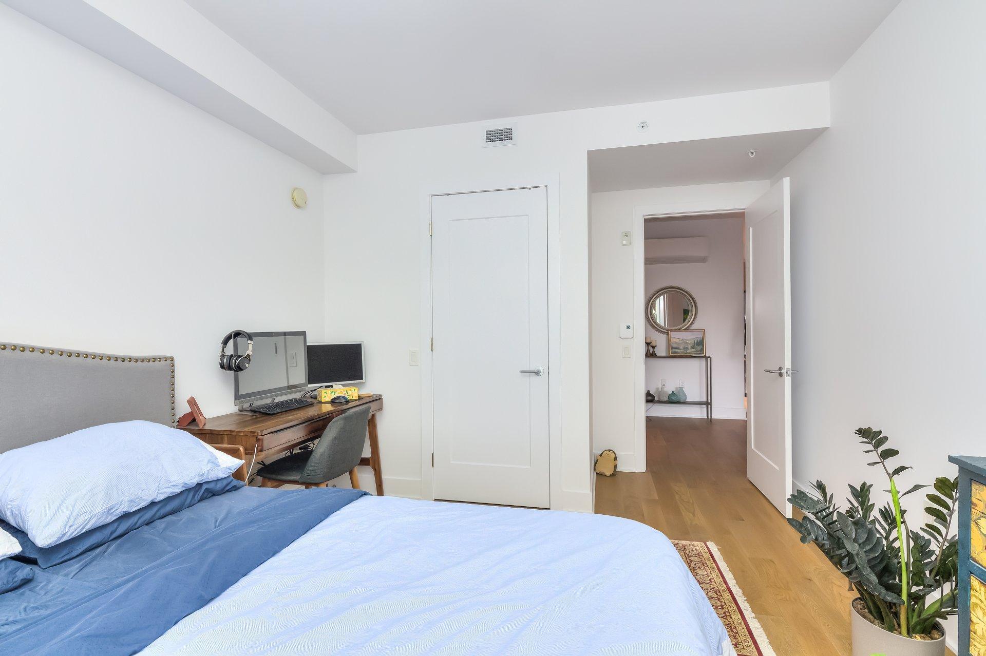 









365


Boul. Brunswick

, 511,
Pointe-Claire,




QC
H9R0H3

