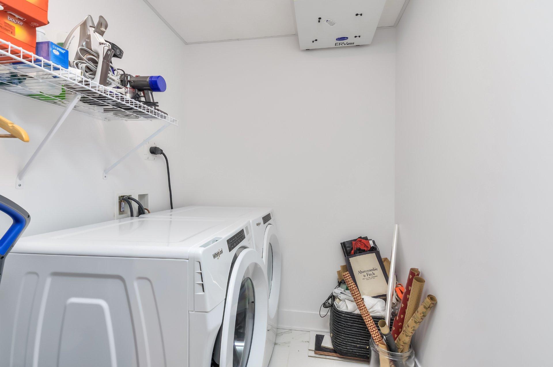 









365


Boul. Brunswick

, 511,
Pointe-Claire,




QC
H9R0H3

