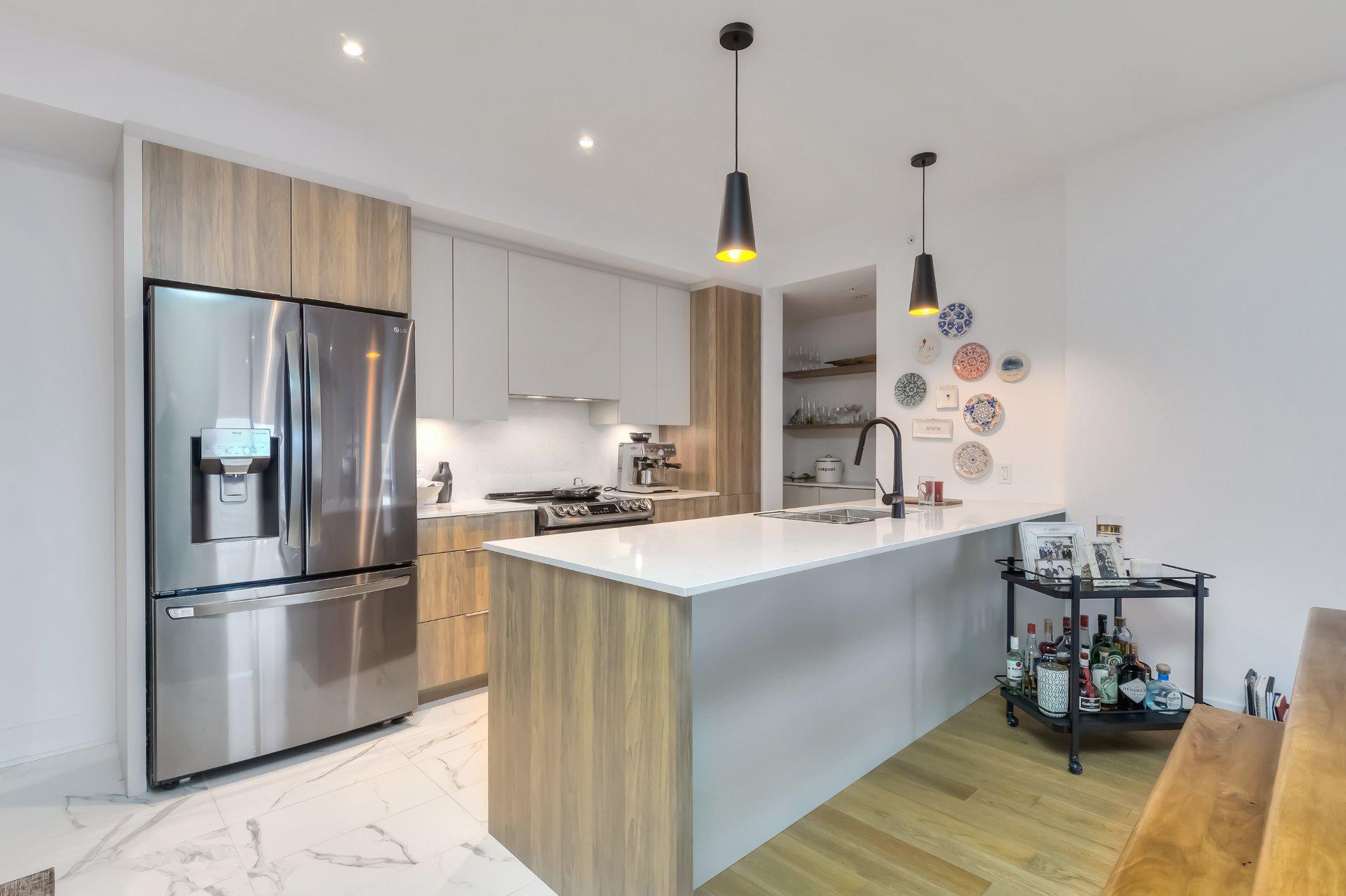 









365


Boul. Brunswick

, 511,
Pointe-Claire,




QC
H9R0H3

