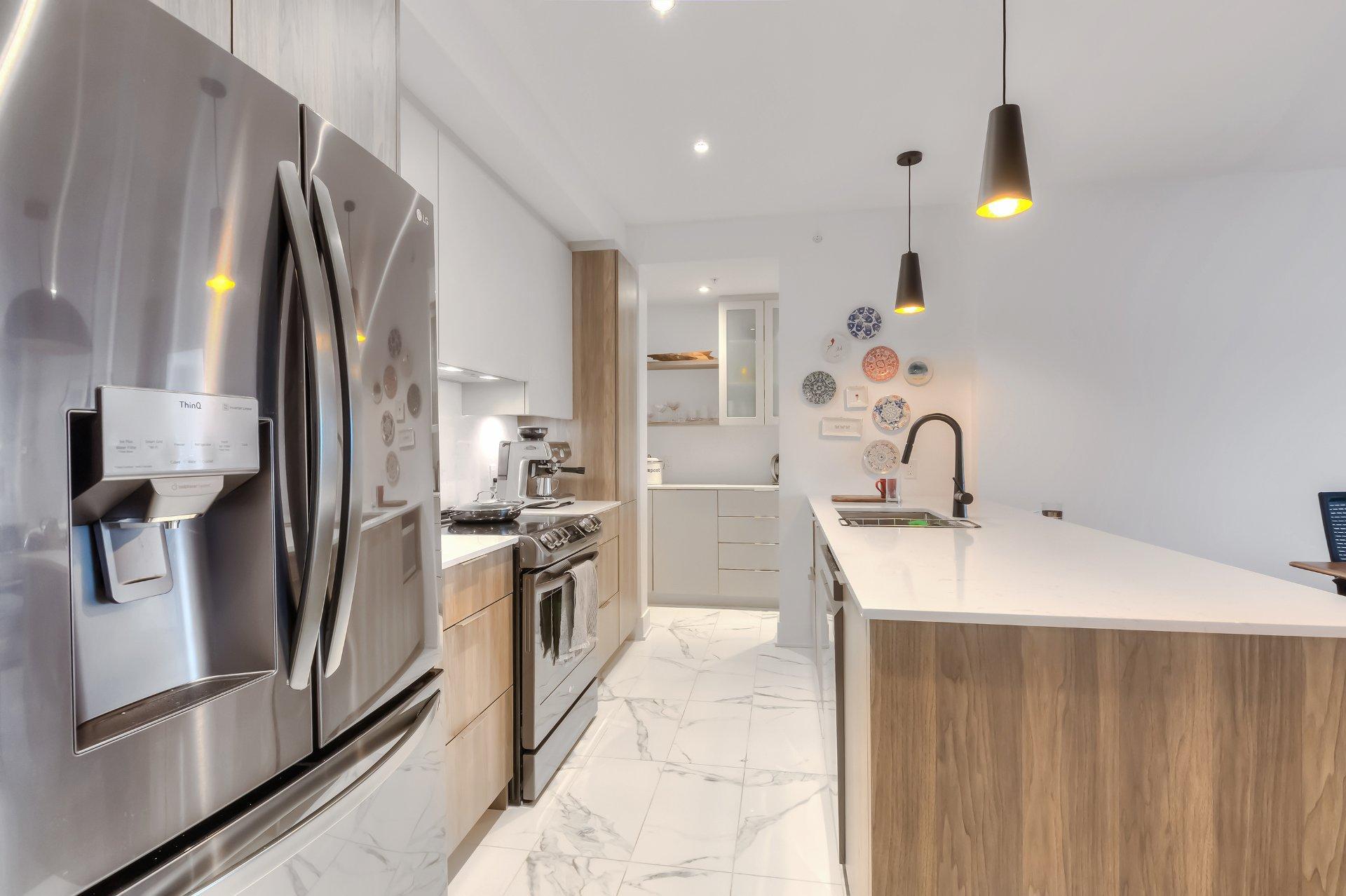 









365


Boul. Brunswick

, 511,
Pointe-Claire,




QC
H9R0H3

