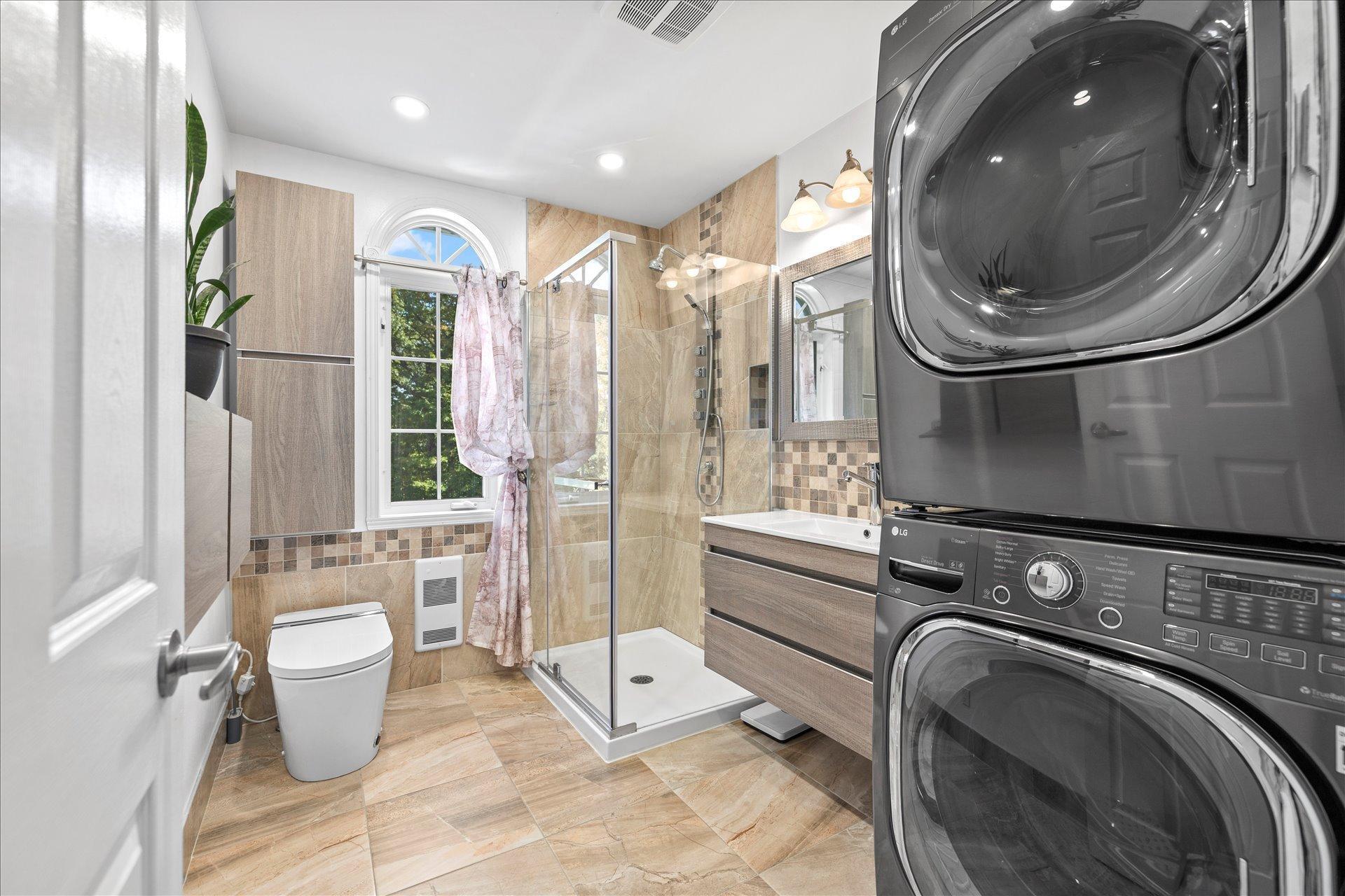 









2326


Ch. Lonsdale E.

,
L'Ange-Gardien,




QC
J8L0G1

