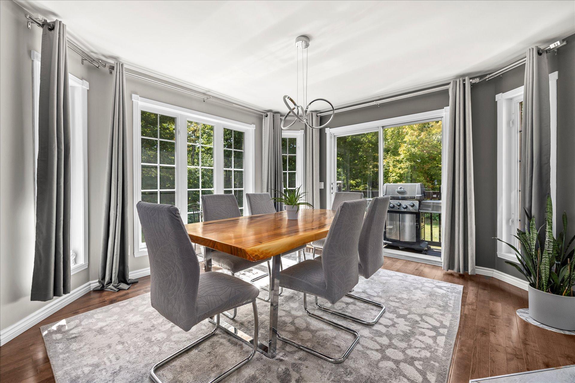 









2326


Ch. Lonsdale E.

,
L'Ange-Gardien,




QC
J8L0G1

