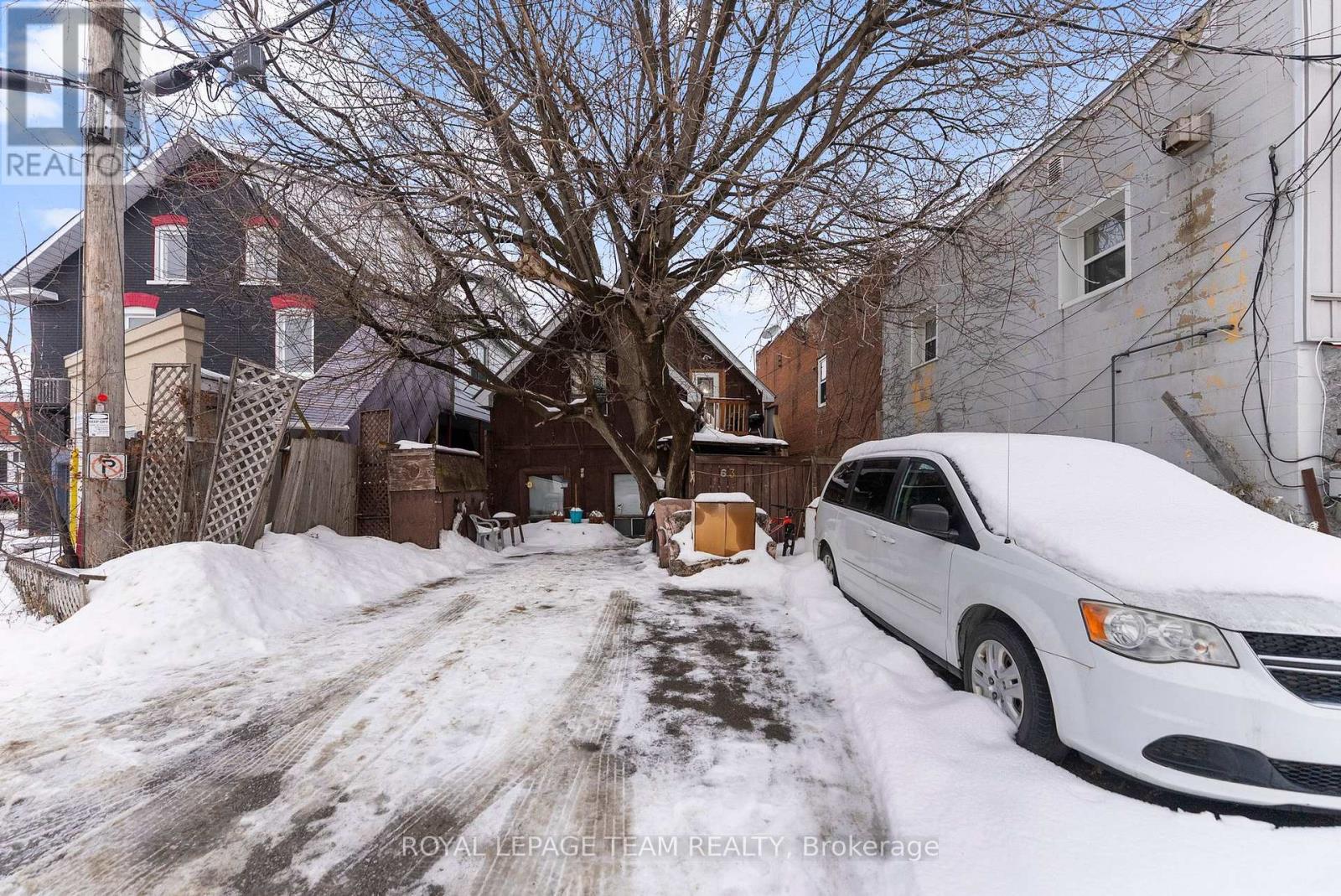 












56 MADAWASKA STREET

,
Arnprior,




Ontario
K7S1R9

