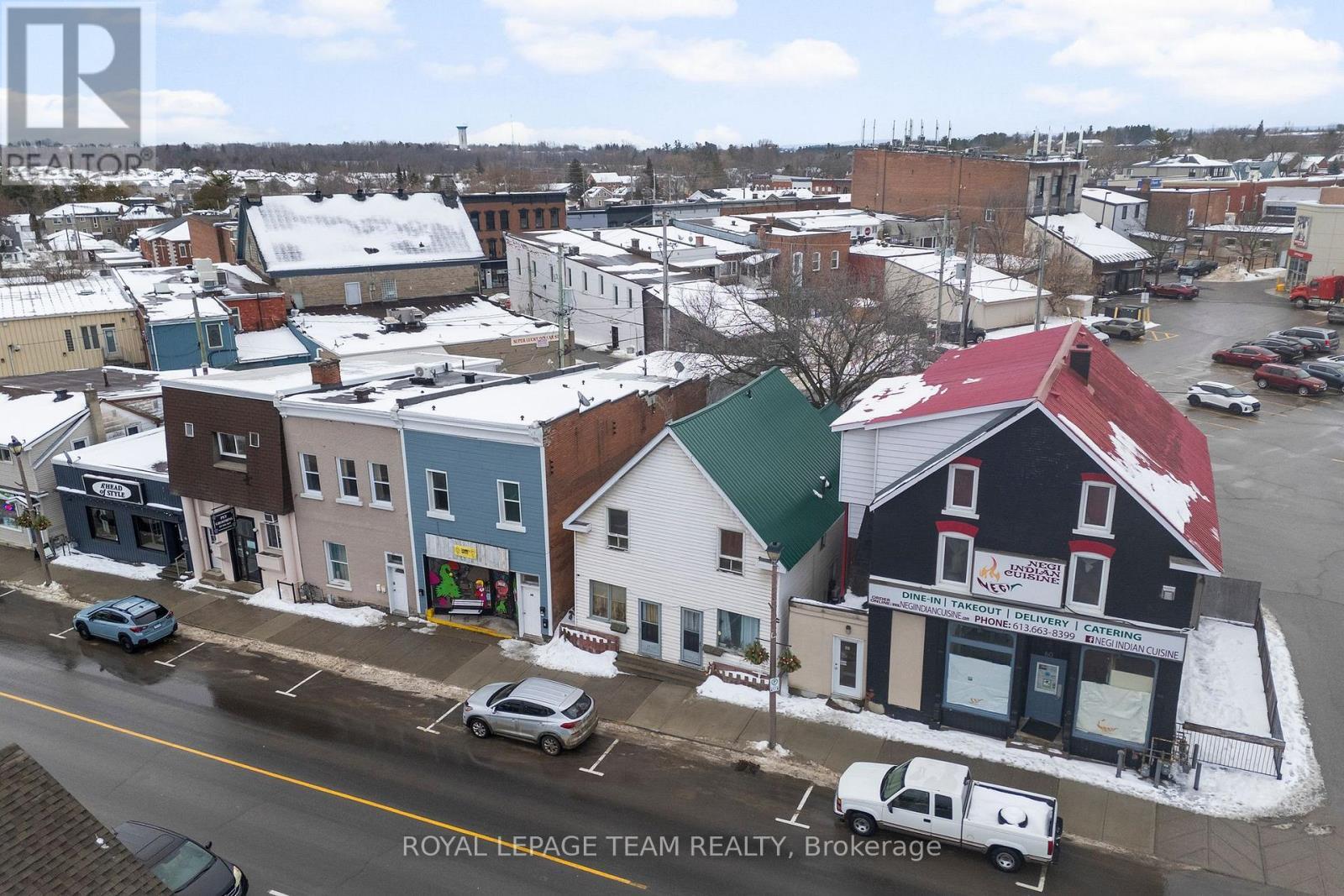 












56 MADAWASKA STREET

,
Arnprior,




Ontario
K7S1R9

