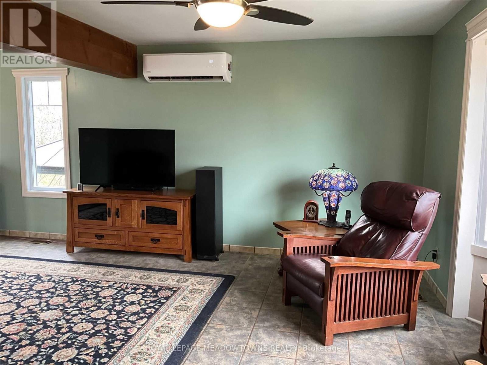 












6824 10TH LINE

,
New Tecumseth,




Ontario
L0G1A0

