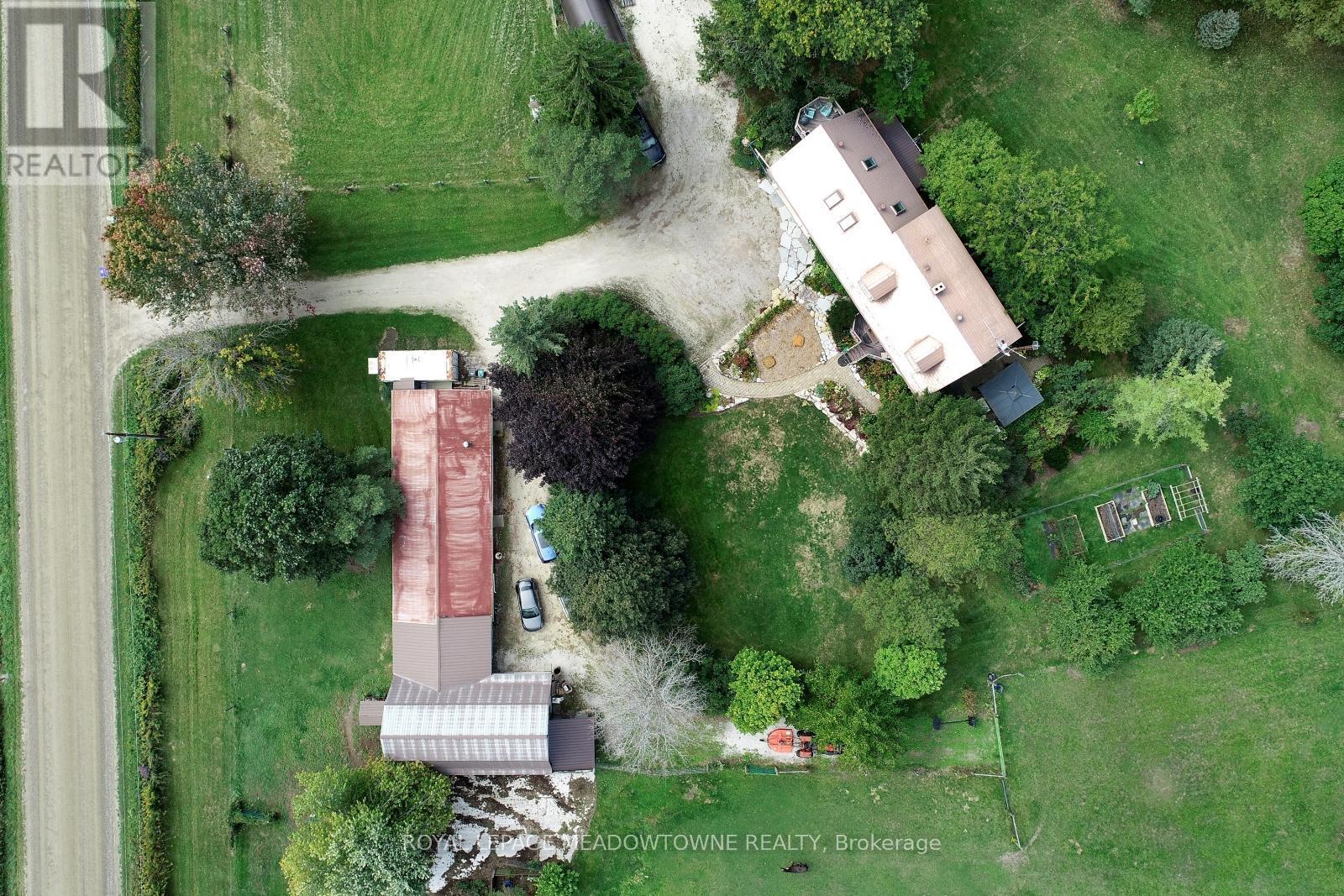 












6824 10TH LINE

,
New Tecumseth,




Ontario
L0G1A0

