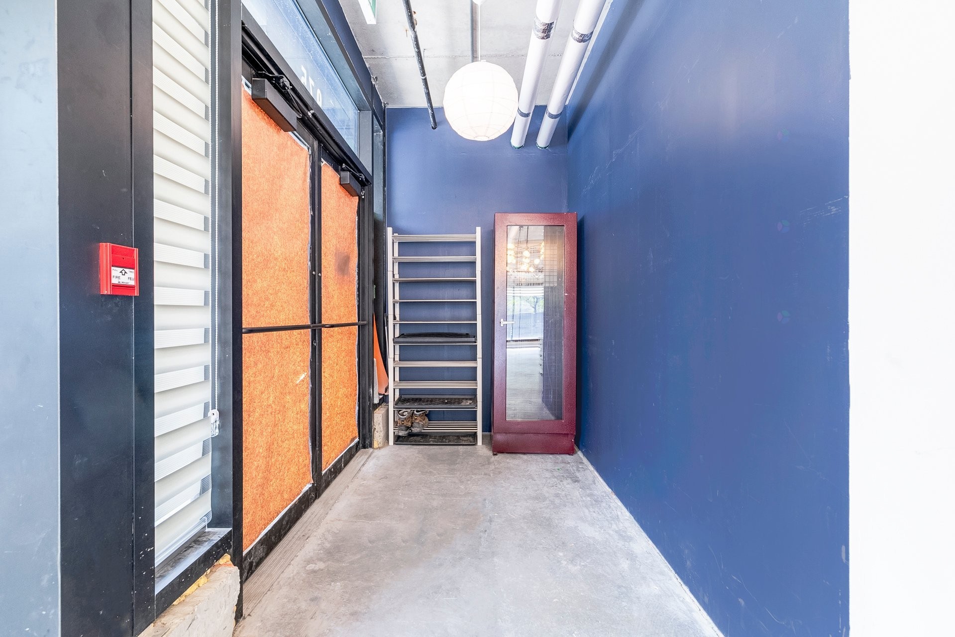 









975


Rue Clark

,
Montréal (Ville-Marie),




QC
H2Z1K1

