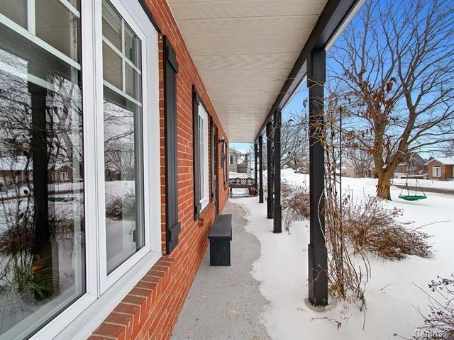 









550


Rue des Pluviers

,
Gatineau (Gatineau),




QC
J8R2V2

