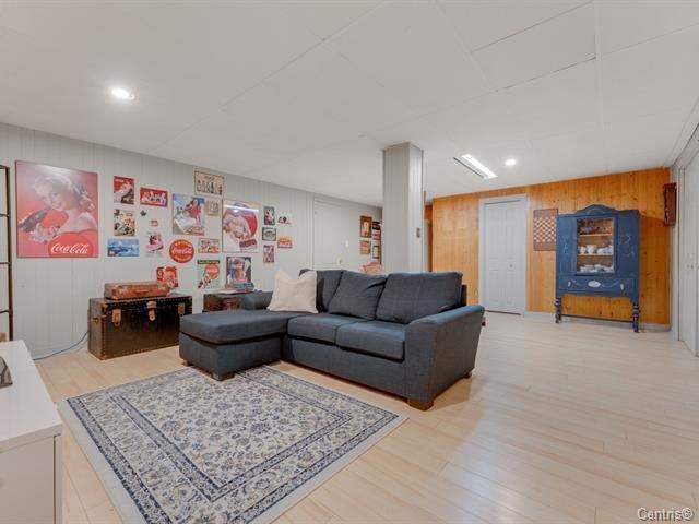 









550


Rue des Pluviers

,
Gatineau (Gatineau),




QC
J8R2V2

