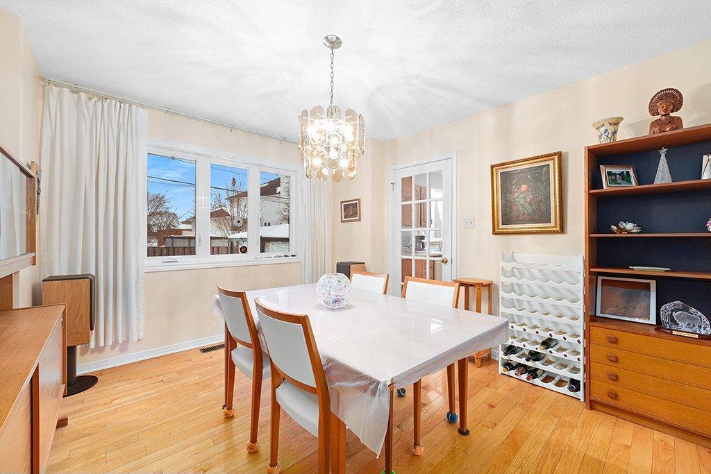 









231


Av. des Explorateurs

,
Gatineau (Aylmer),




QC
J9J1M2

