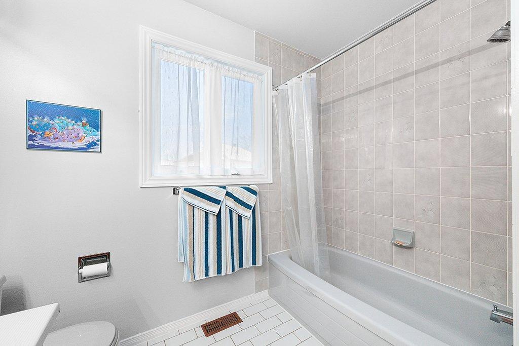 









231


Av. des Explorateurs

,
Gatineau (Aylmer),




QC
J9J1M2

