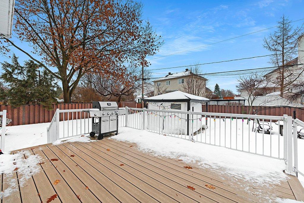 









231


Av. des Explorateurs

,
Gatineau (Aylmer),




QC
J9J1M2

