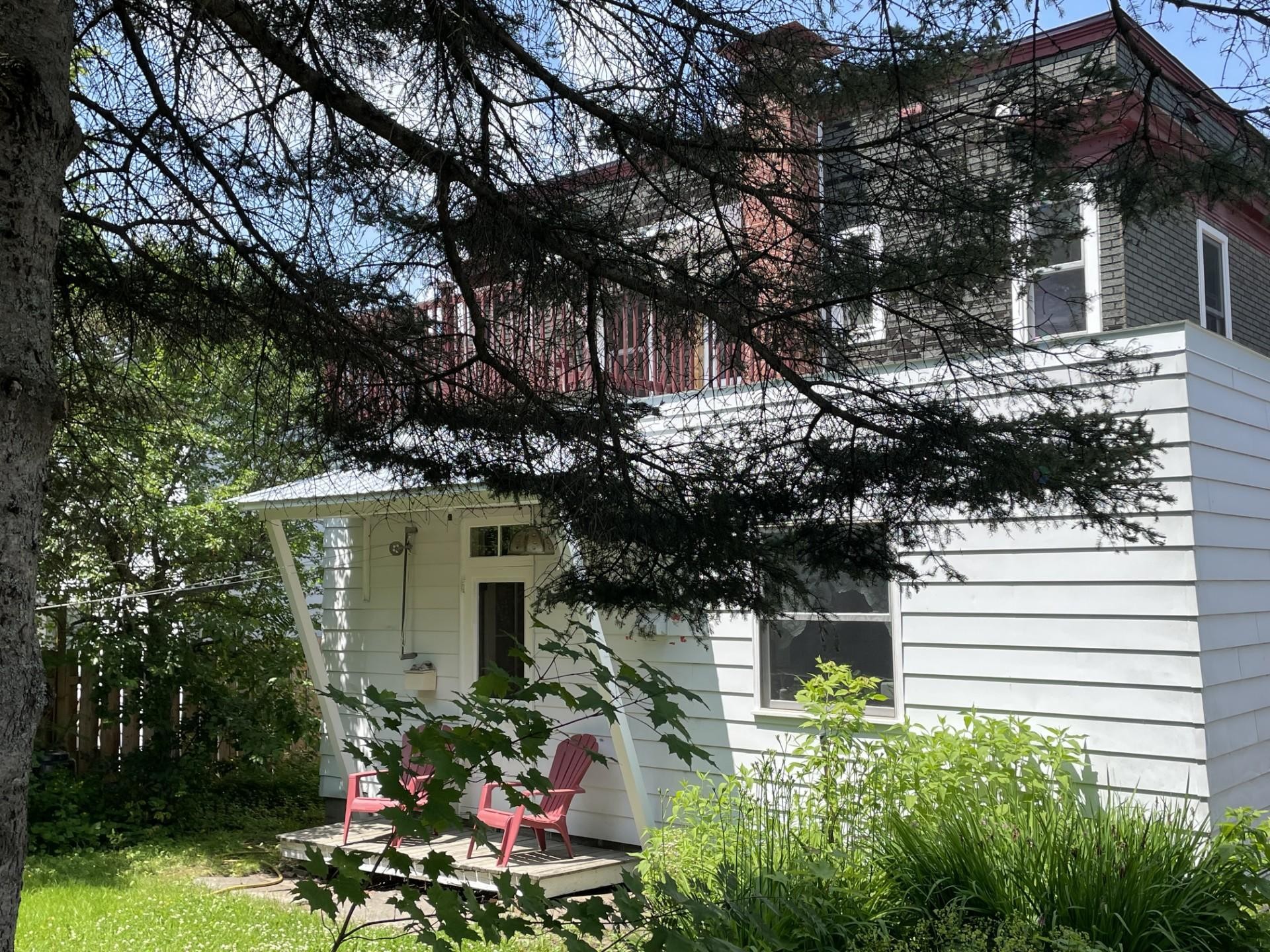









394


Rue de la Madone

,
Mont-Laurier,




QC
J9L1S2

