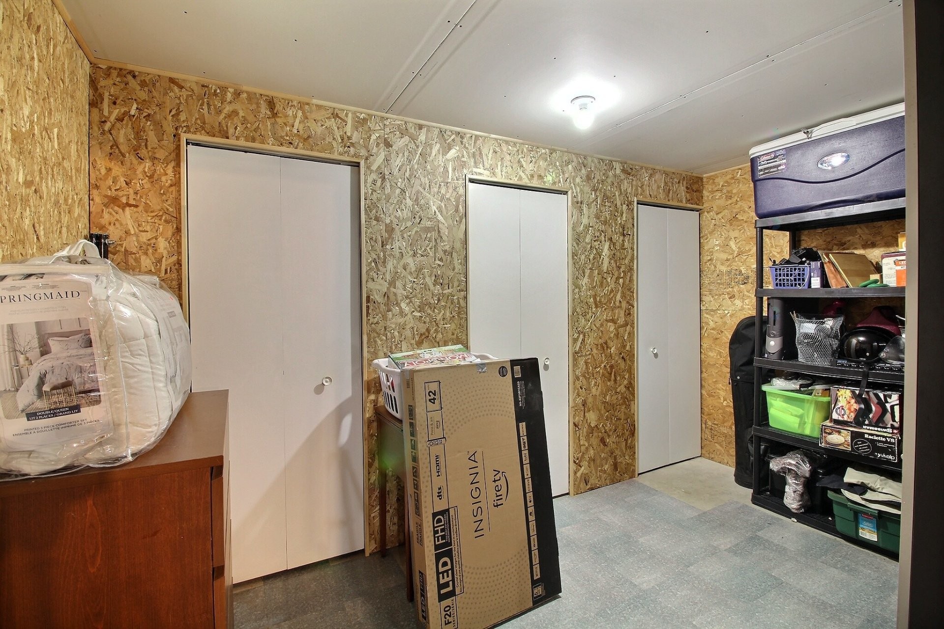 









82


Rue Goudreau

,
Magog,




QC
J1X5T1

