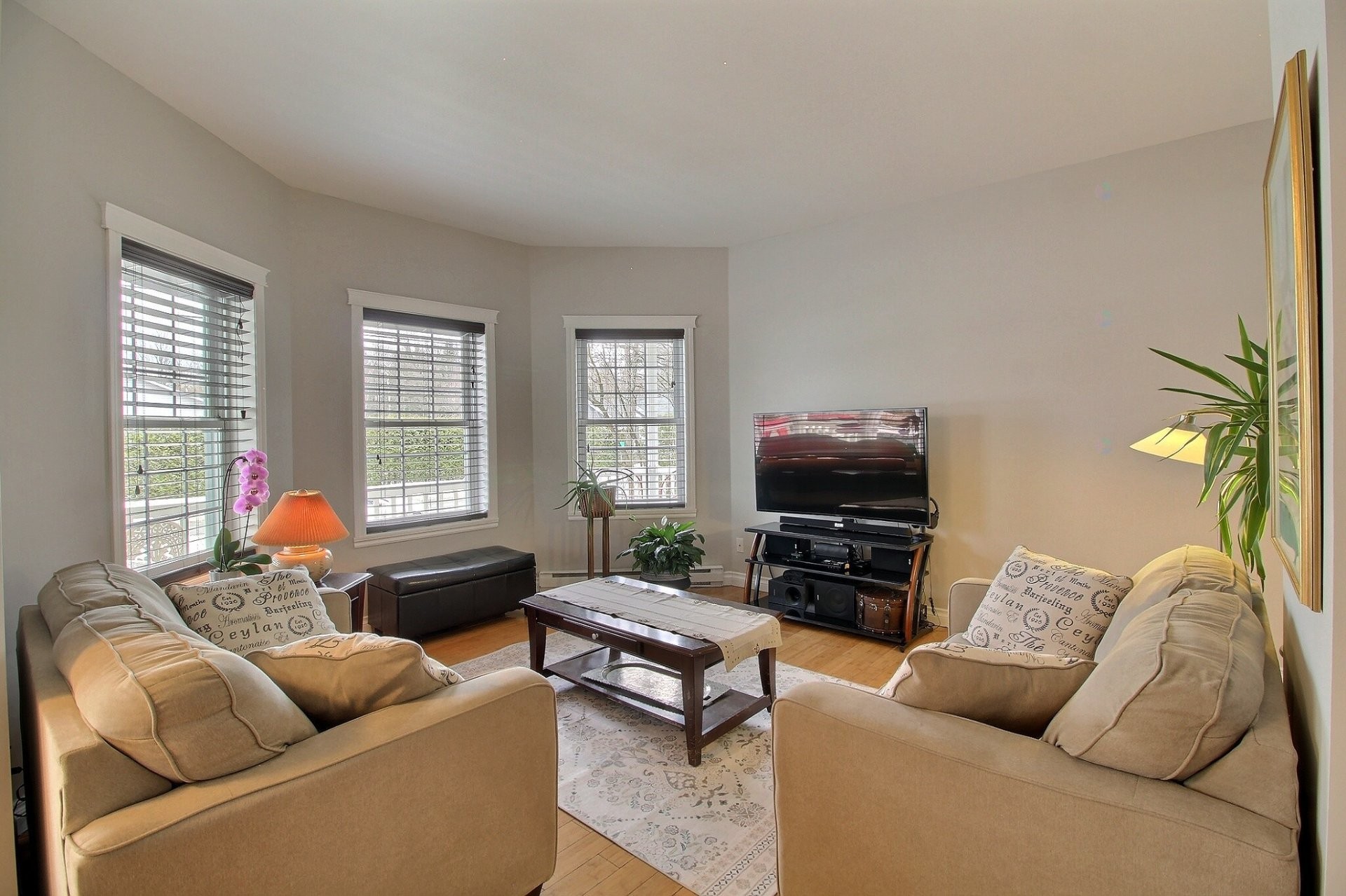 









82


Rue Goudreau

,
Magog,




QC
J1X5T1

