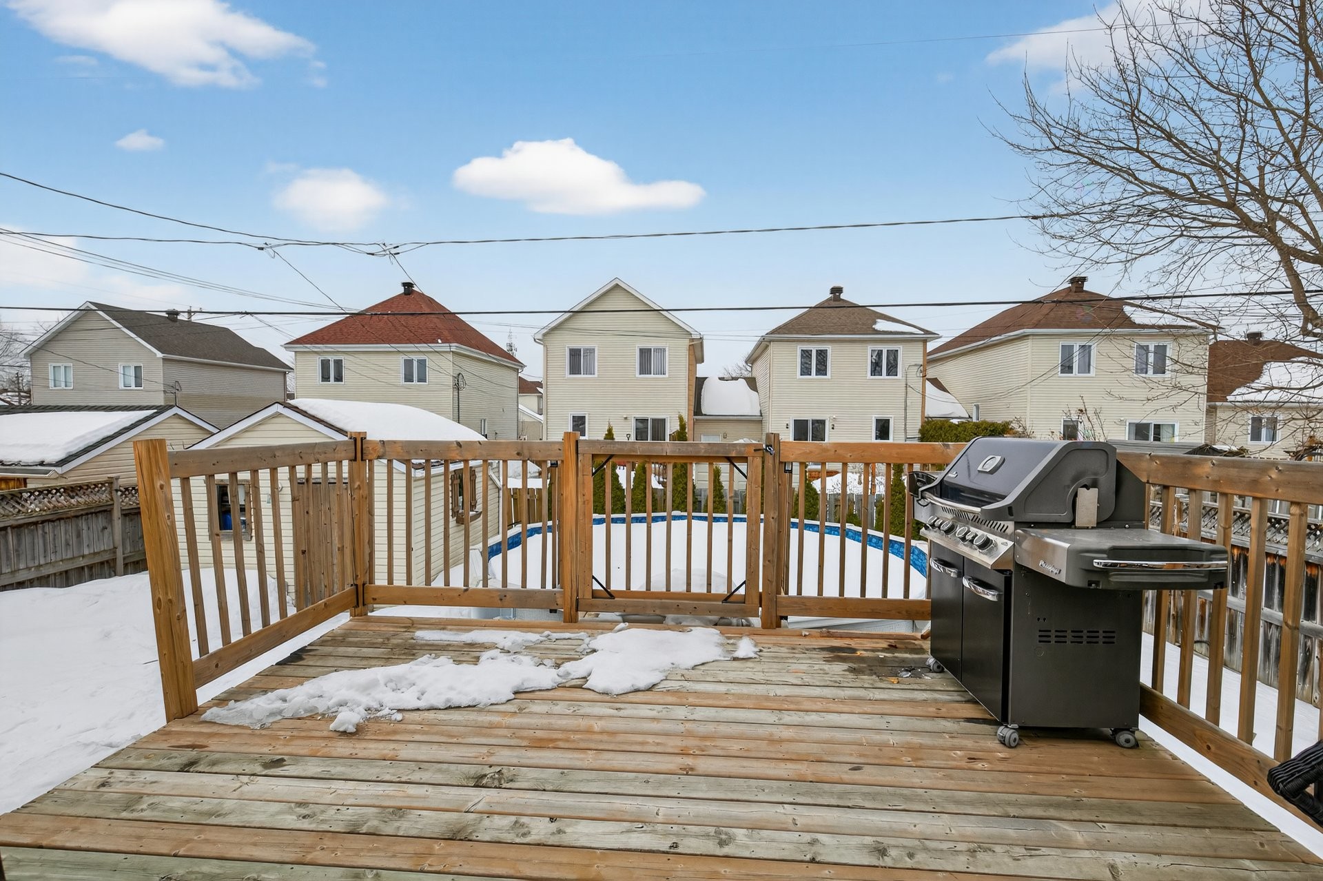 









671


Av. du Cheval-Blanc

,
Gatineau (Gatineau),




QC
J8R3M2

