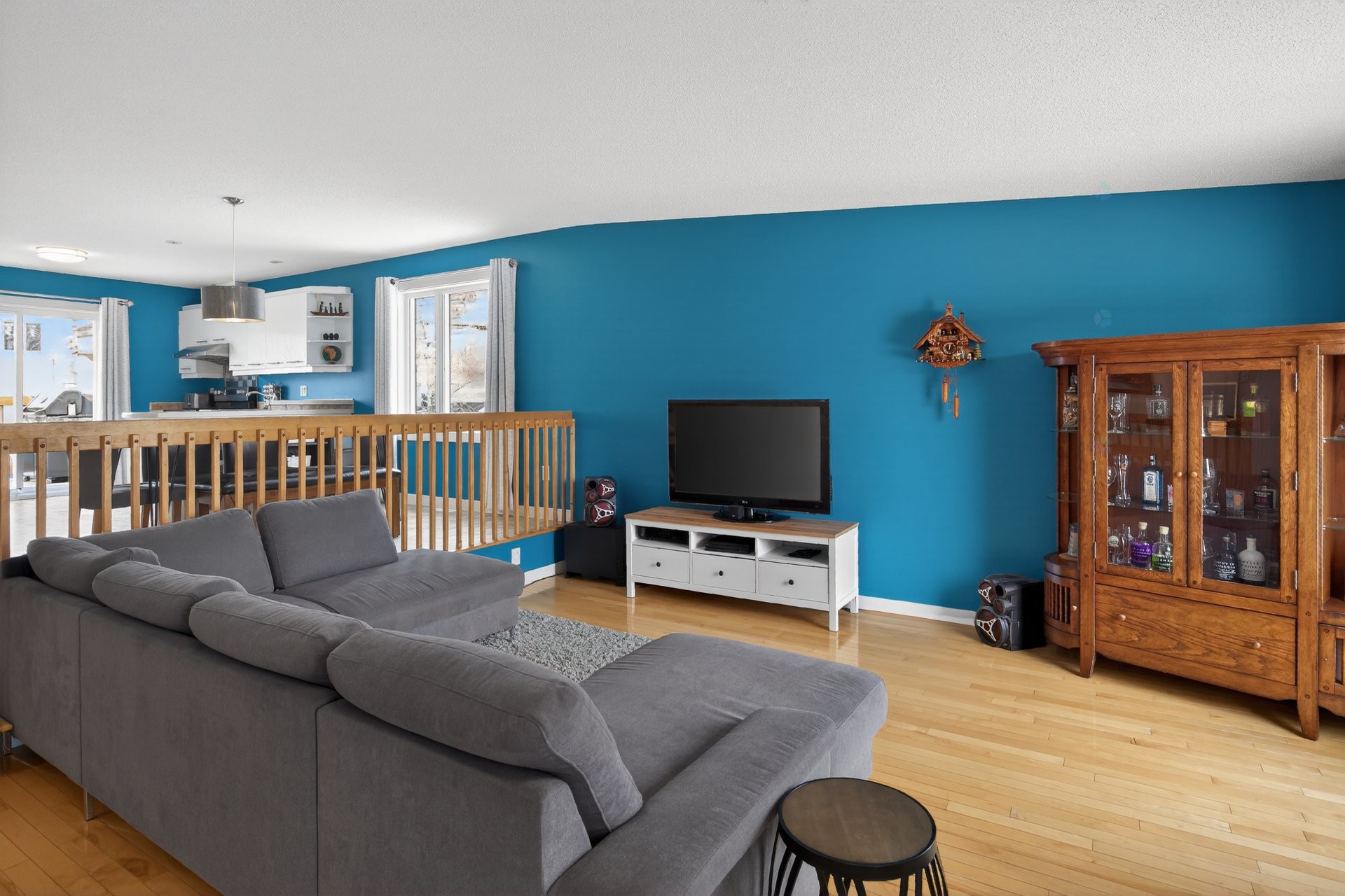 









671


Av. du Cheval-Blanc

,
Gatineau (Gatineau),




QC
J8R3M2

