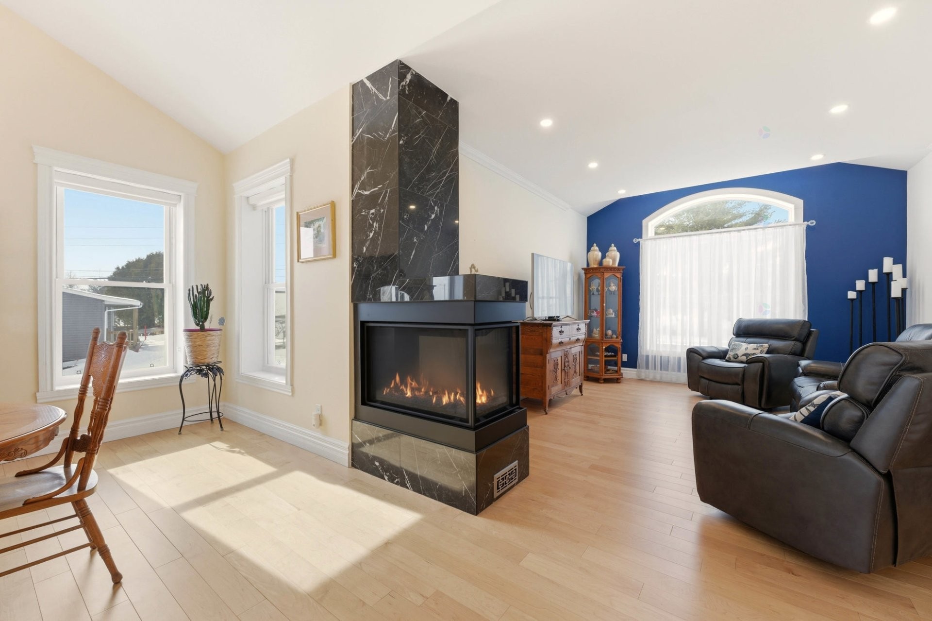 









3261


Ch. des Patriotes

,
Saint-Ours,




QC
J0G1P0

