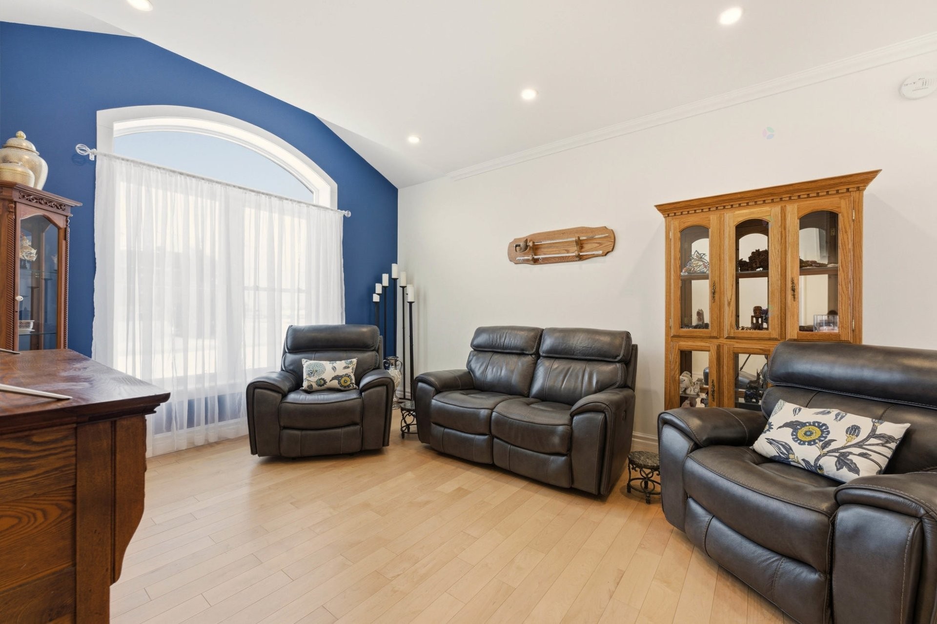 









3261


Ch. des Patriotes

,
Saint-Ours,




QC
J0G1P0

